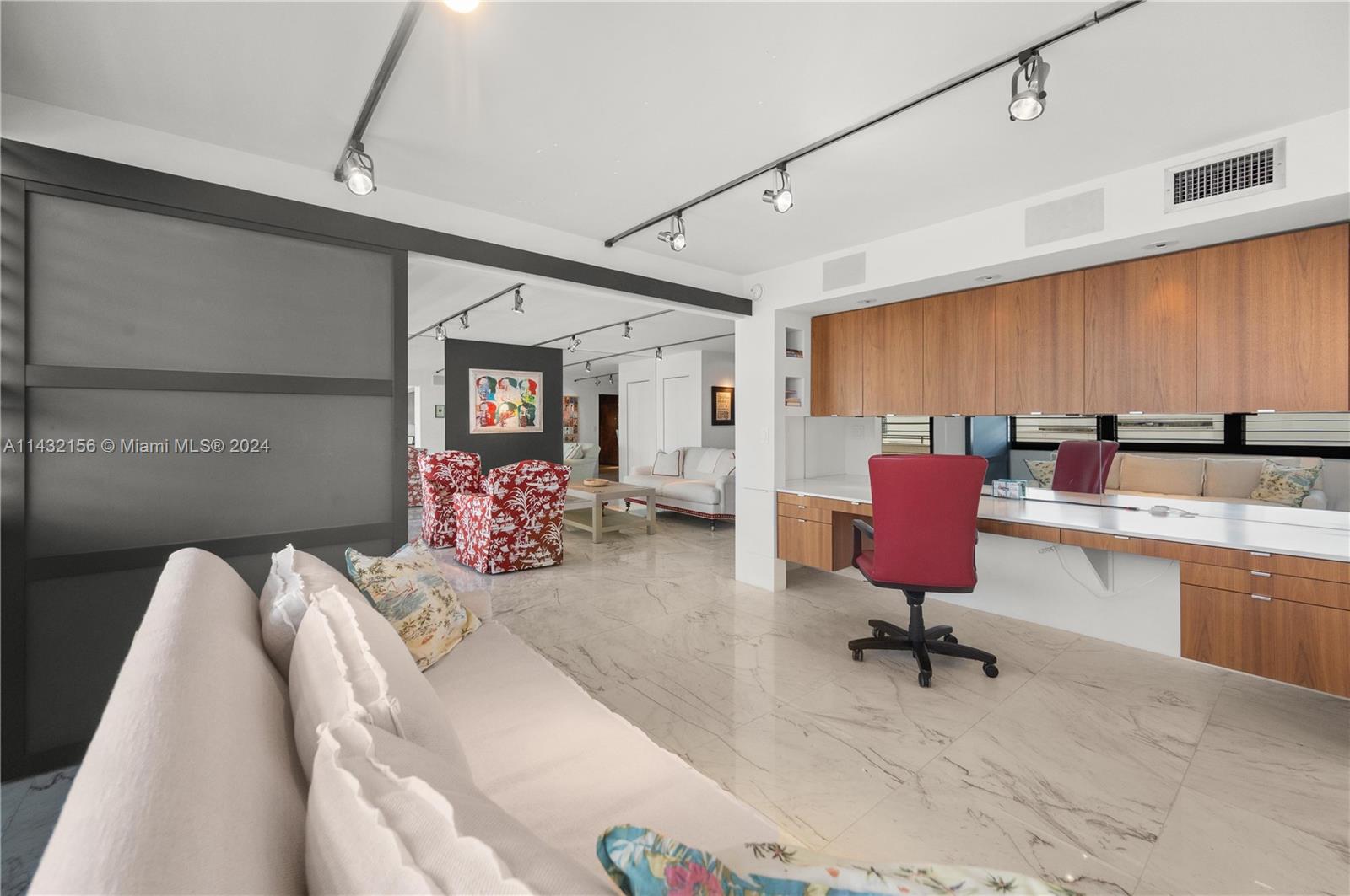 11 Island Ave # 1006