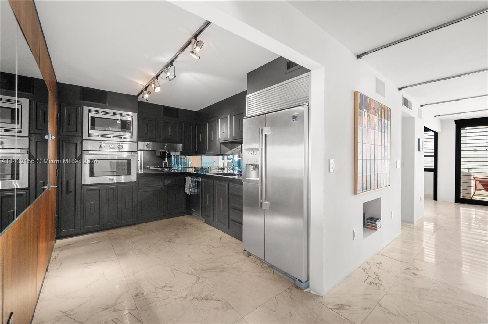 11 Island Ave # 1006