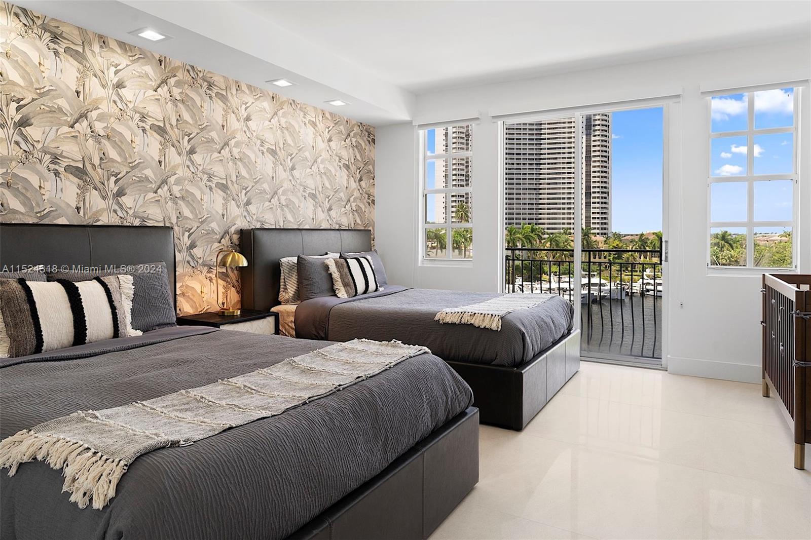 3900 Island Blvd Unit: B406