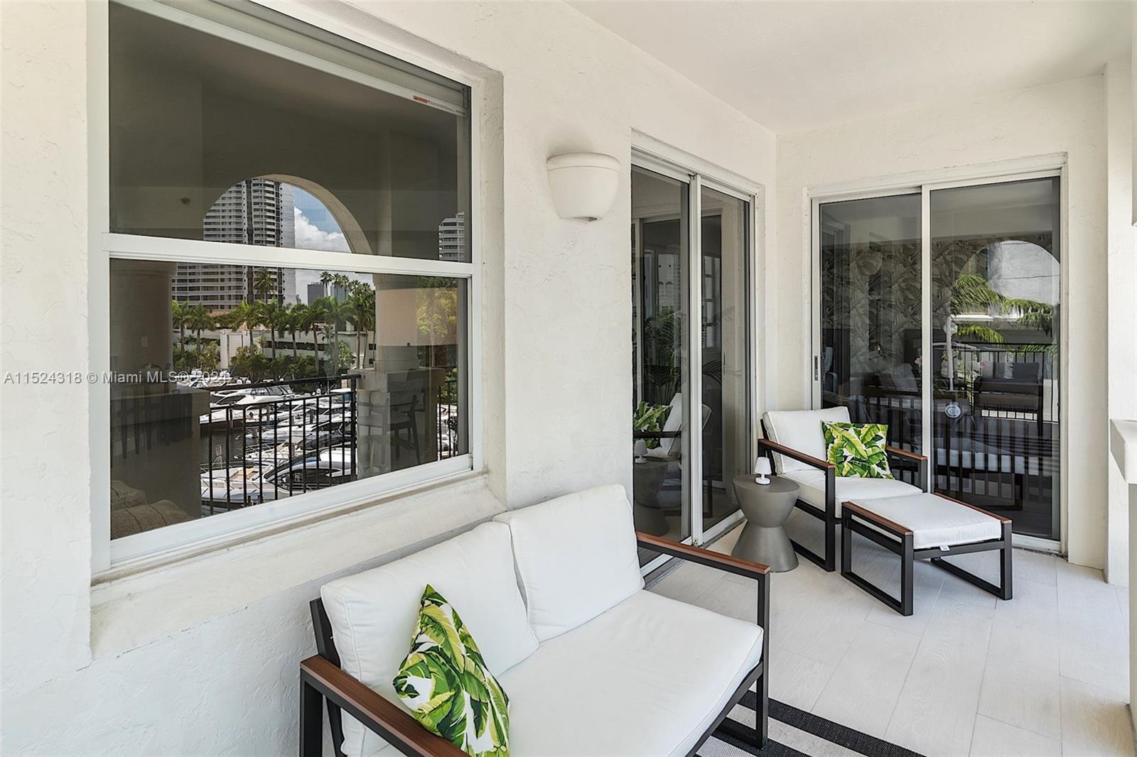 3900 Island Blvd Unit: B406