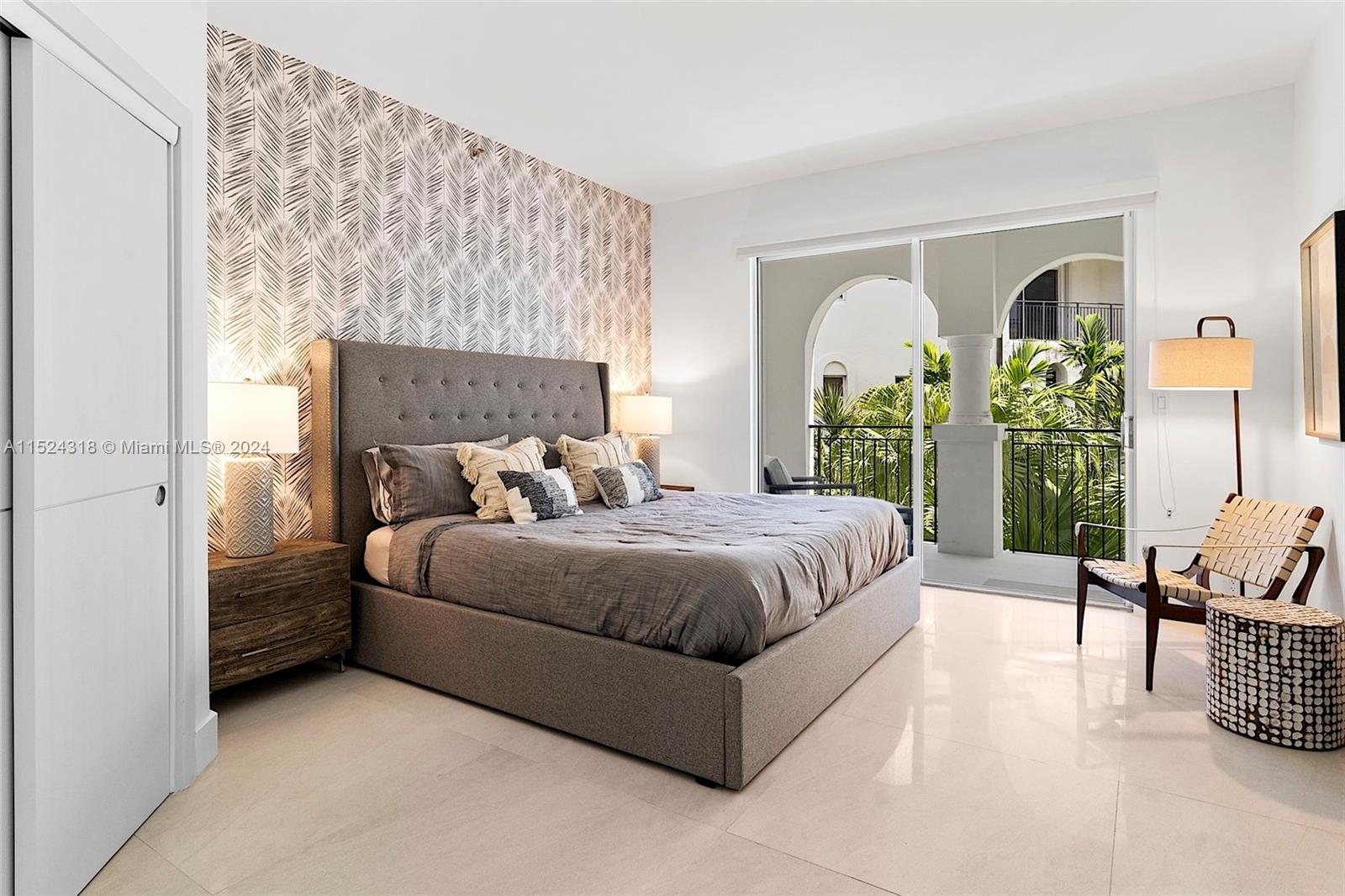 3900 Island Blvd Unit: B406