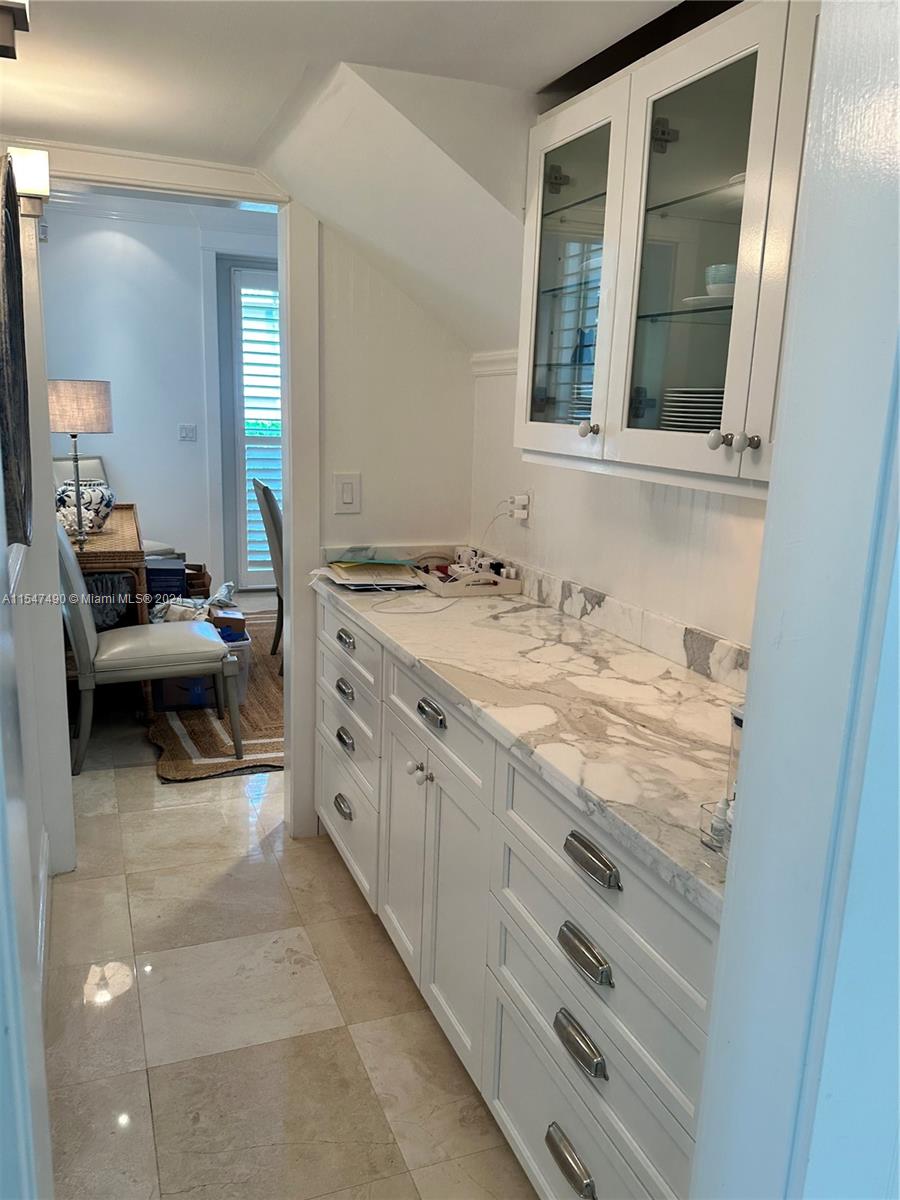 300 Greenwood Dr