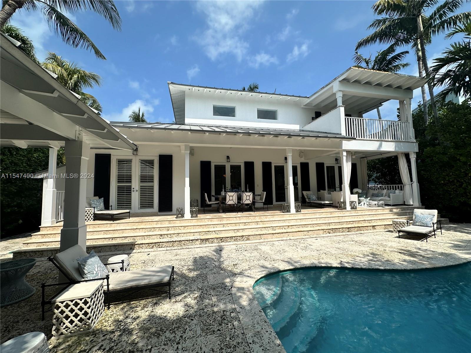 300 Greenwood Dr