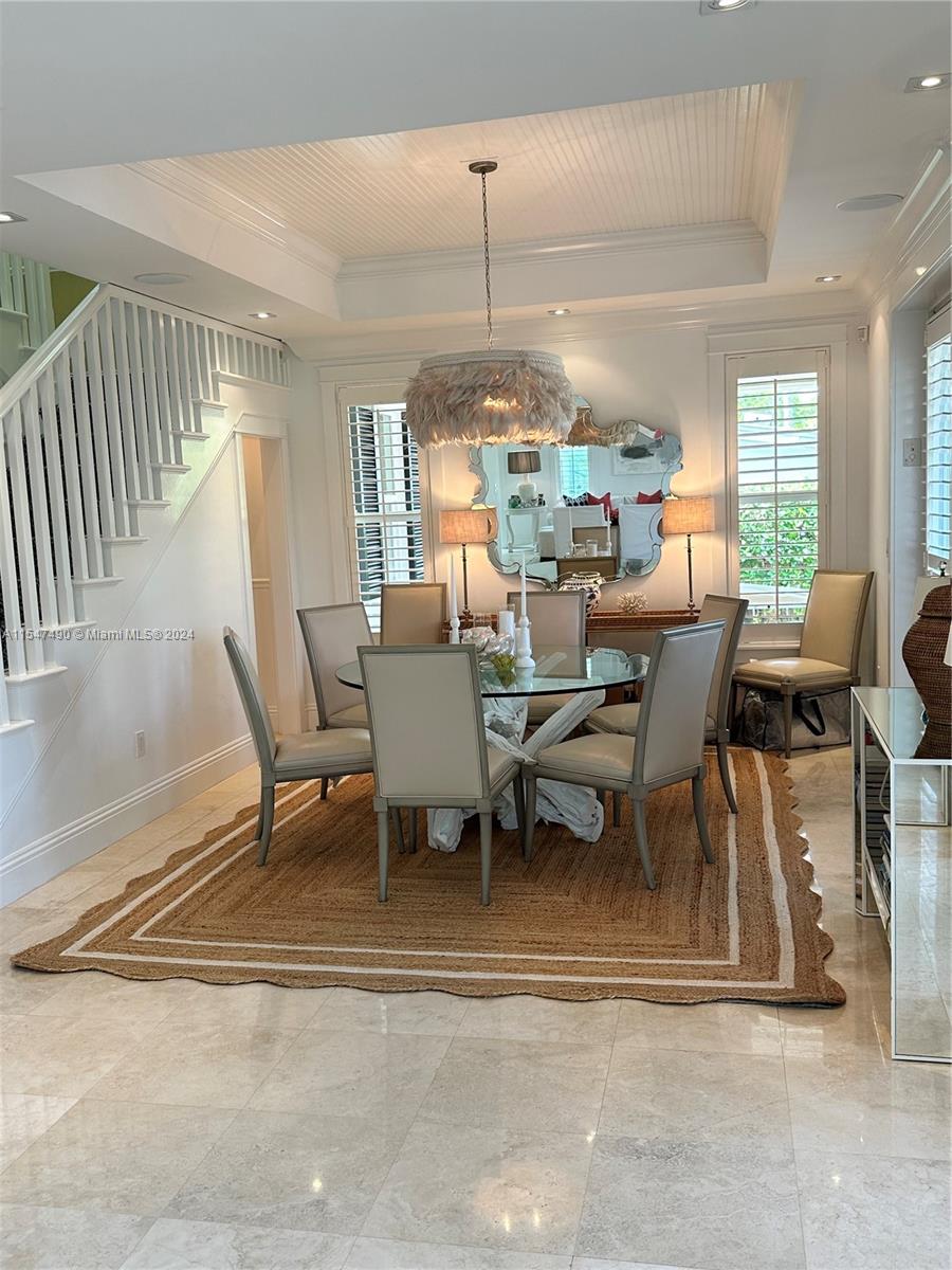 300 Greenwood Dr