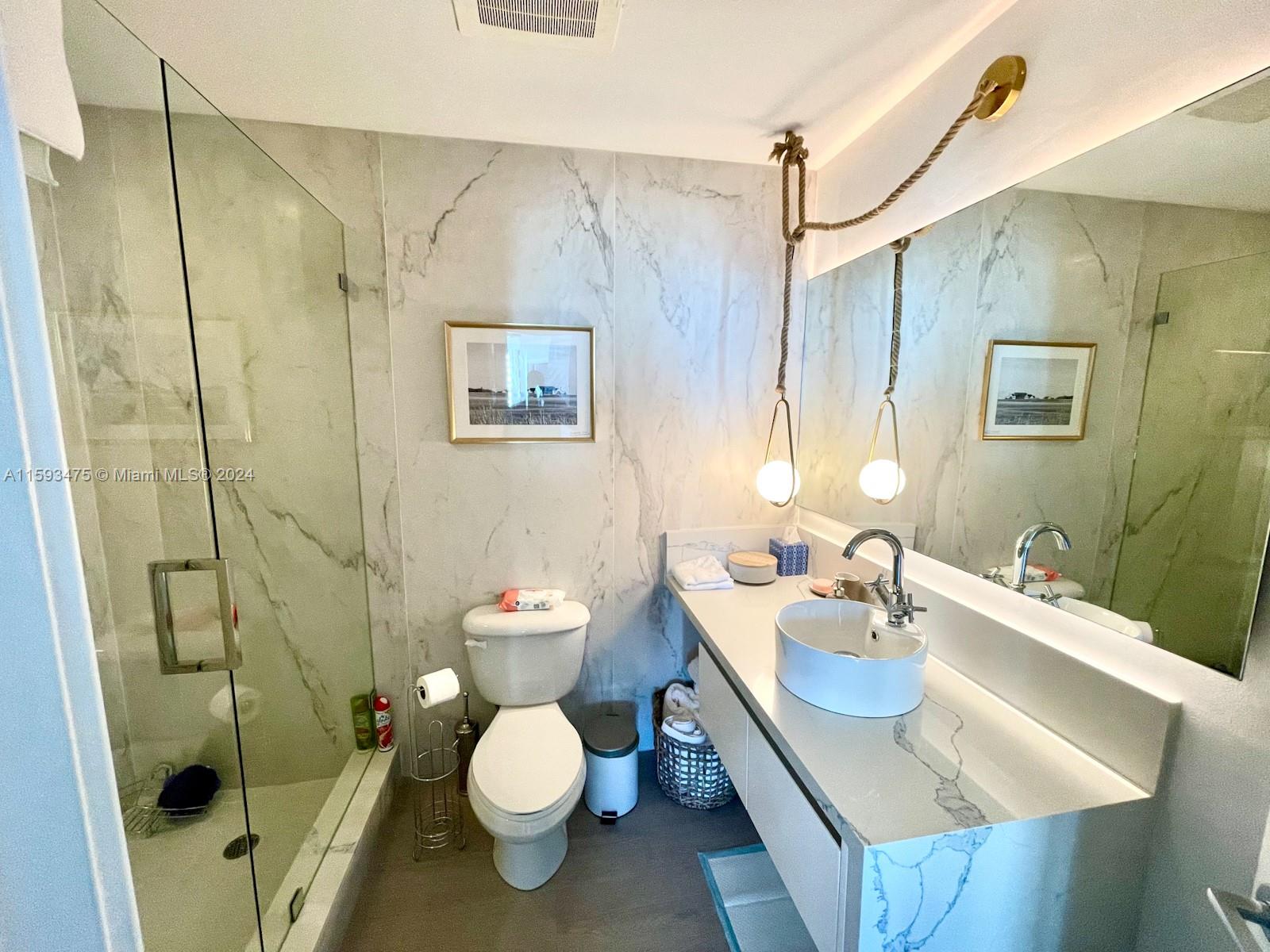 79 SW 12th St Unit: 1906-S