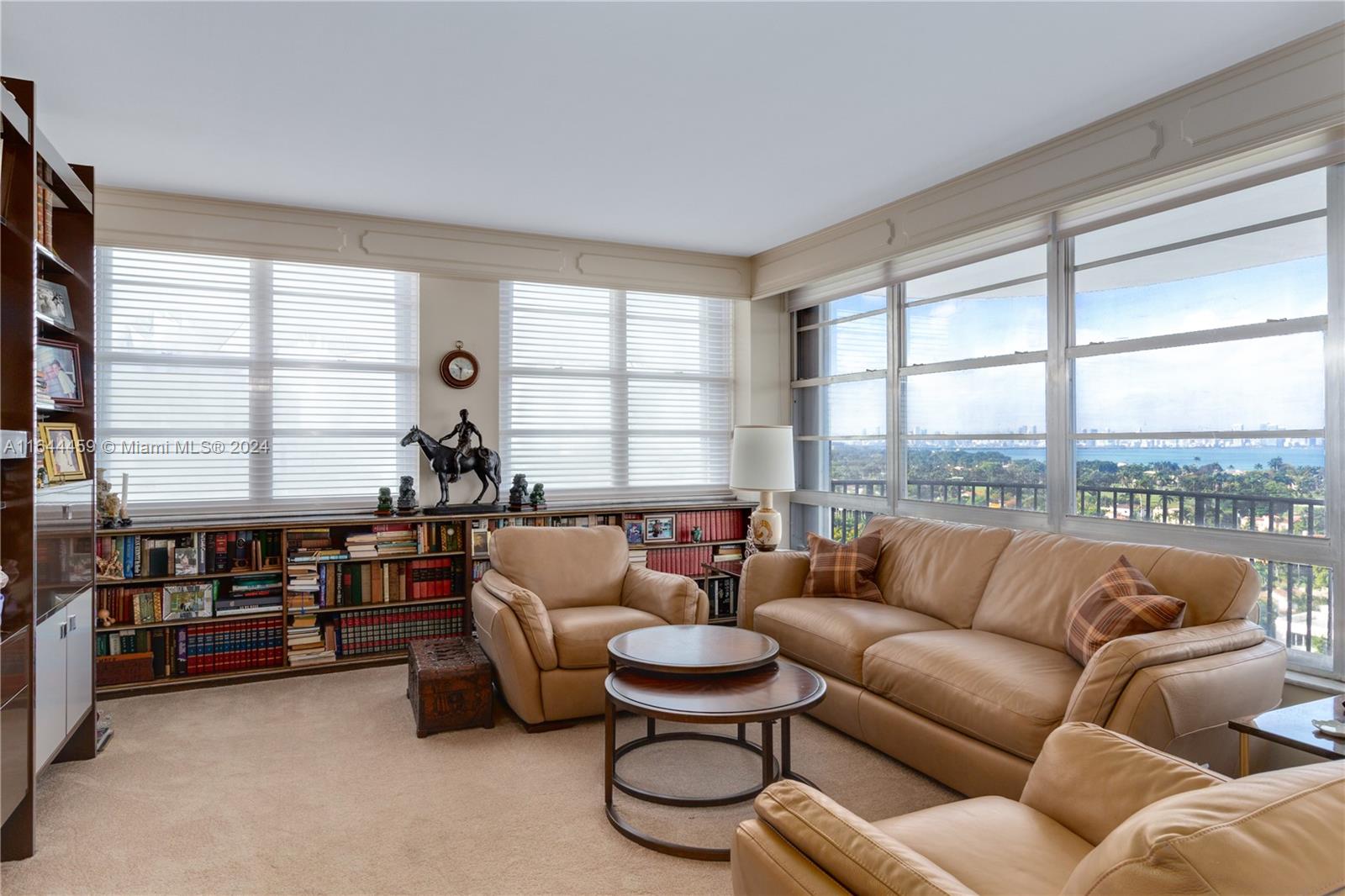 5660 Collins Ave # 14E