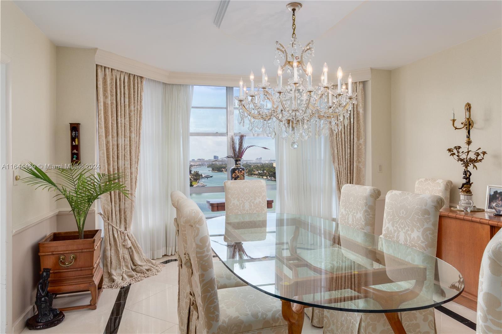 5660 Collins Ave # 14E