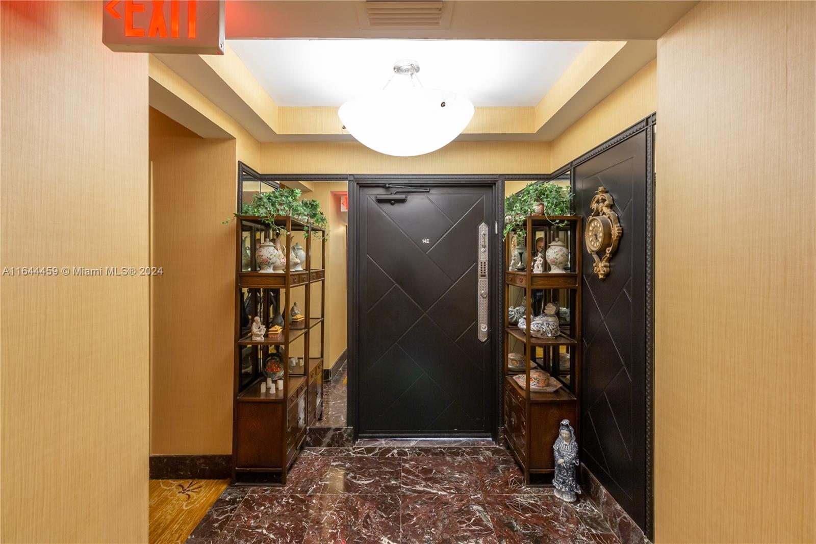5660 Collins Ave # 14E