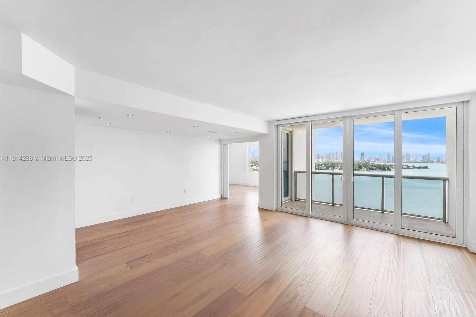 1900 Sunset Harbour Dr # 1814