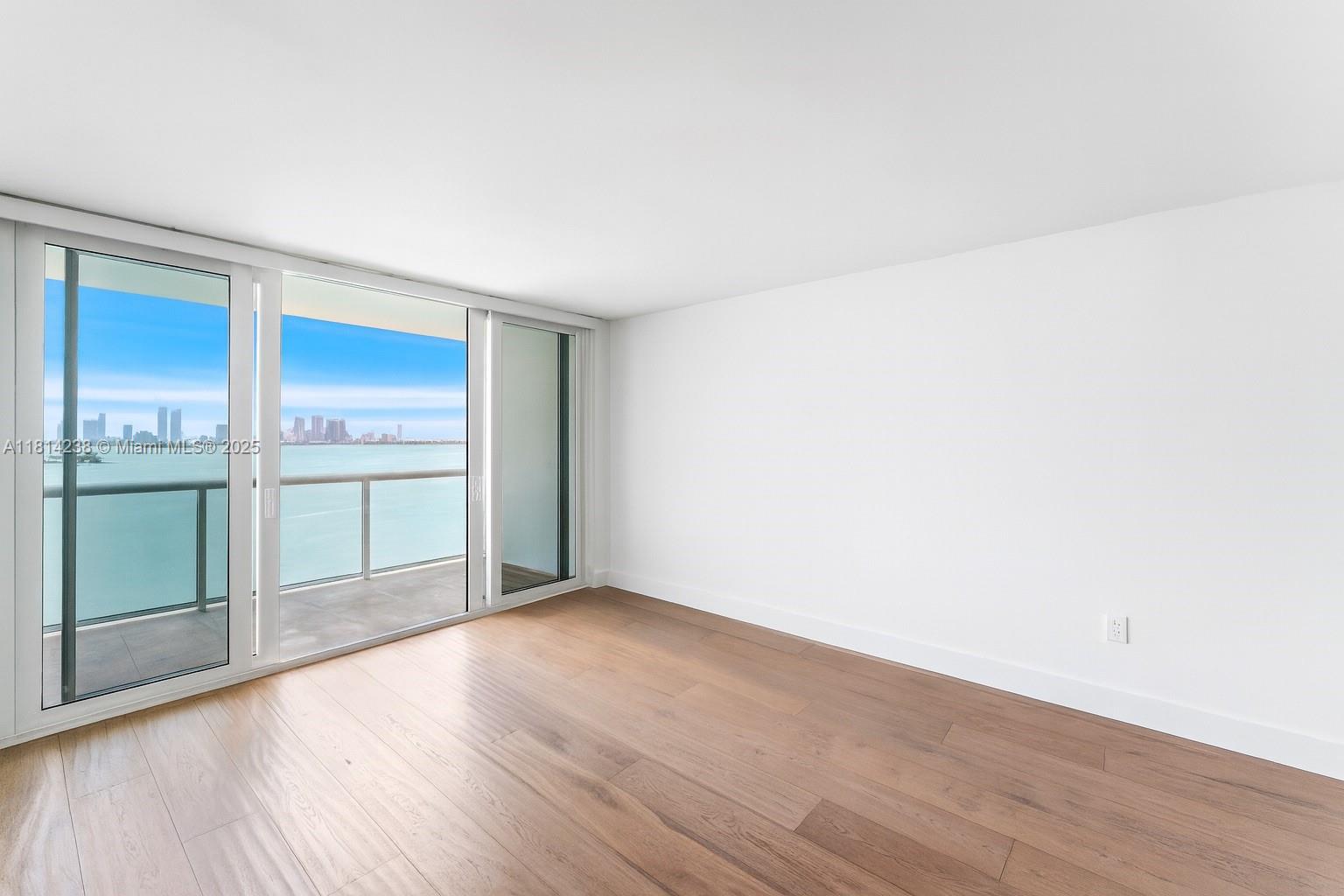 1900 Sunset Harbour Dr # 1814