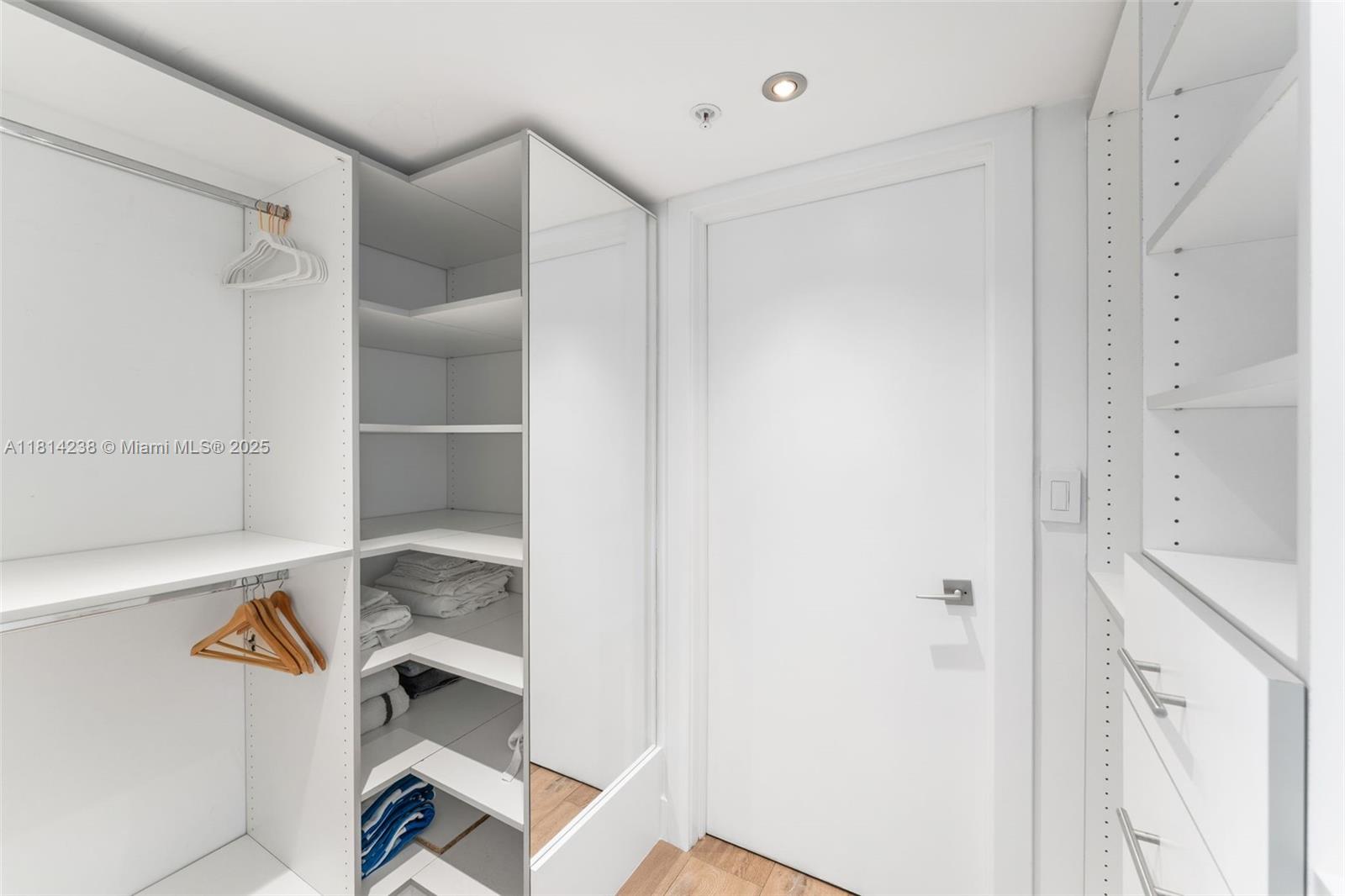 1900 Sunset Harbour Dr # 1814