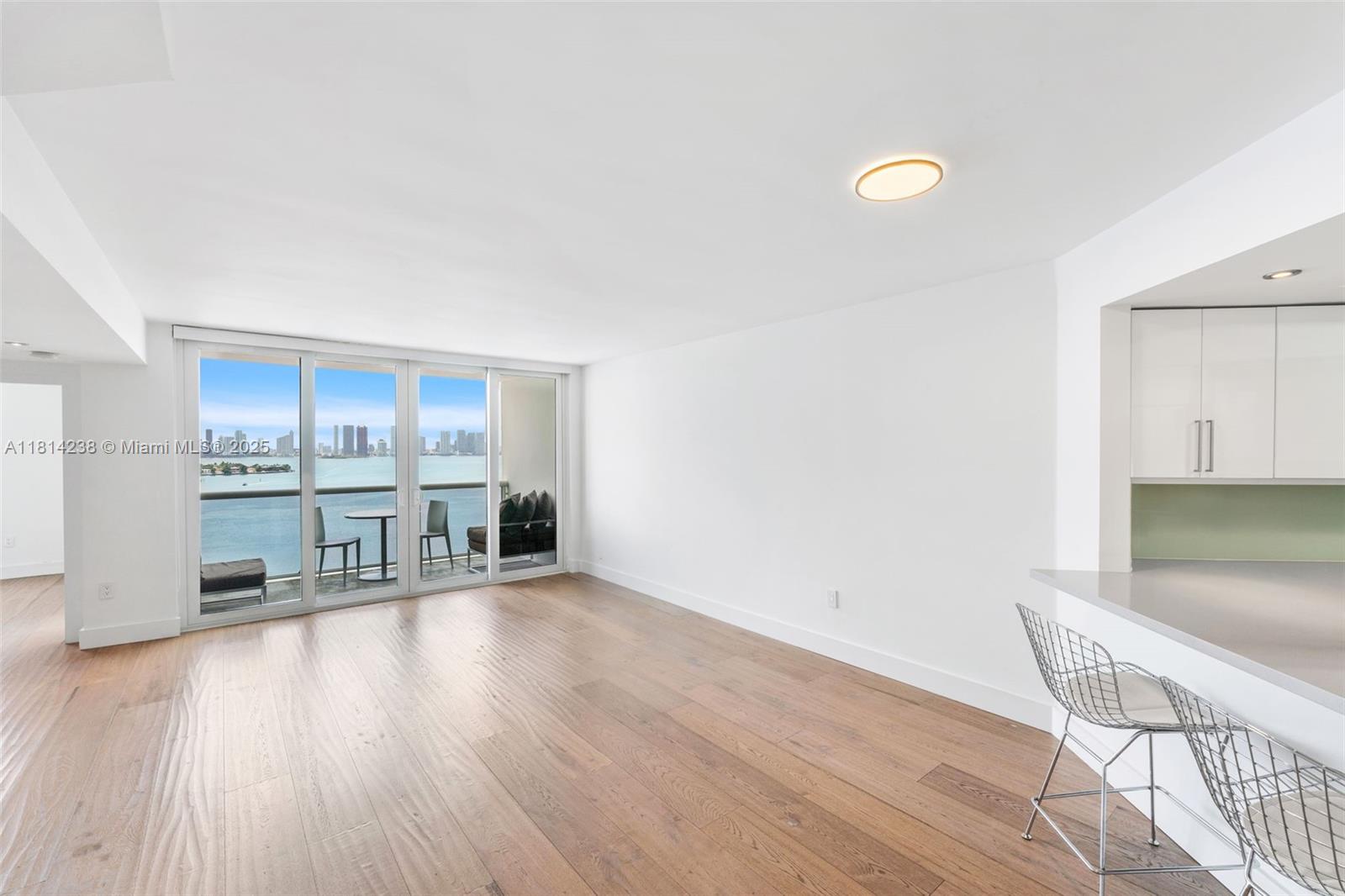 1900 Sunset Harbour Dr # 1814