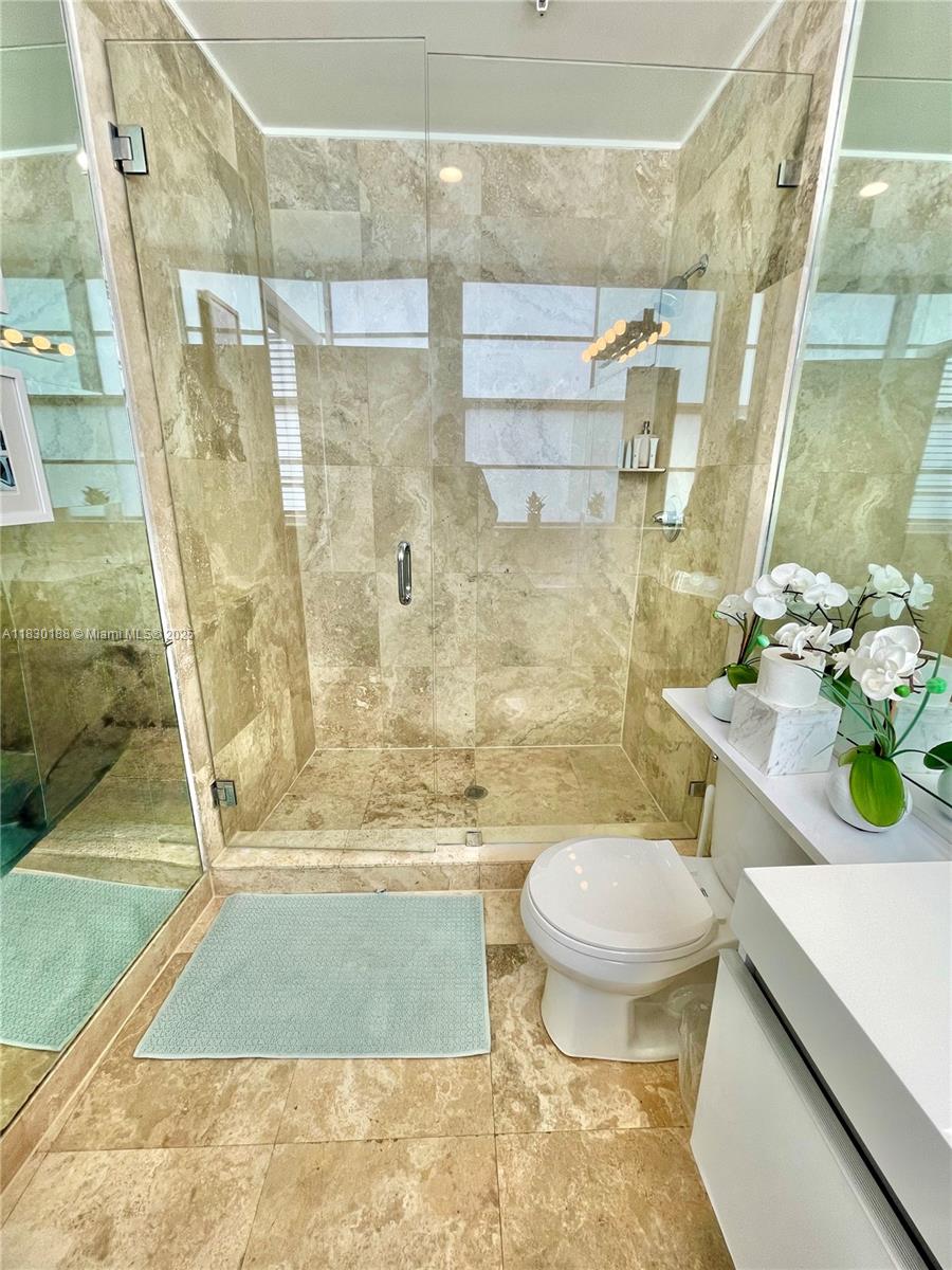 935 Euclid Ave # 7
