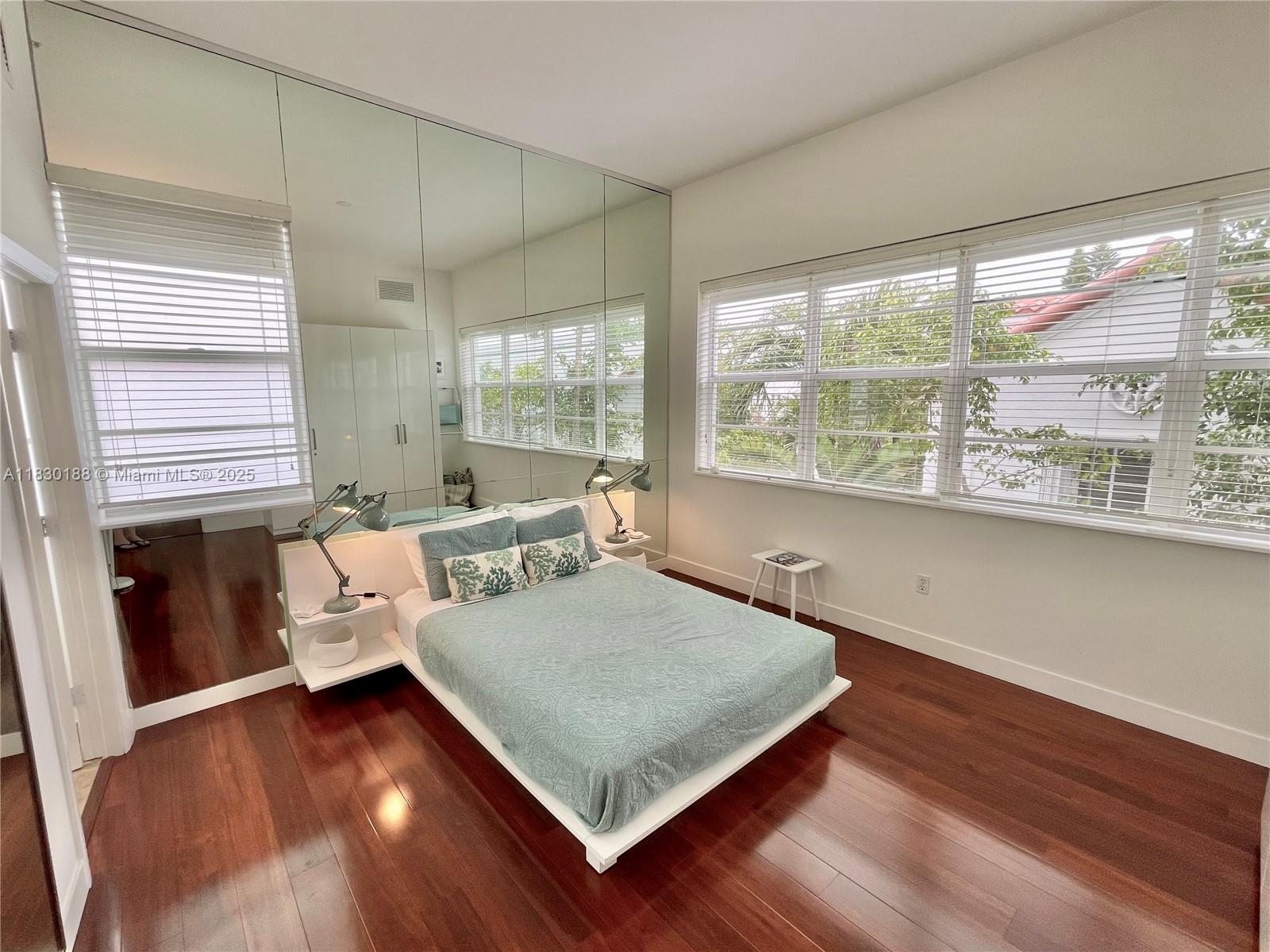 935 Euclid Ave # 7