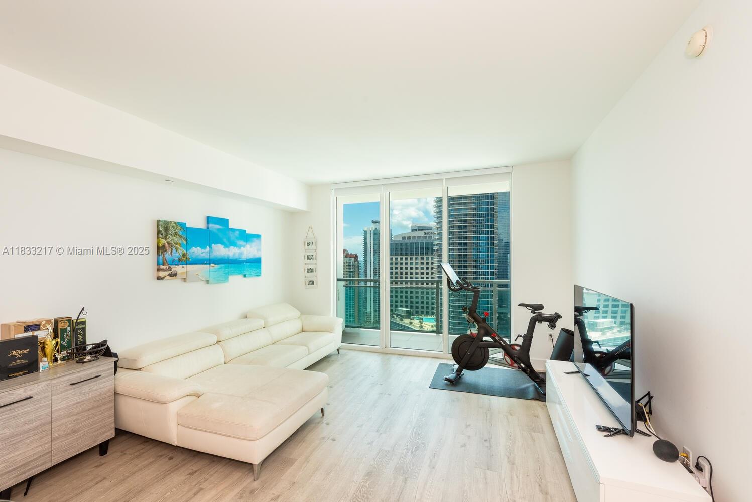 950 Brickell Bay Dr # 3409