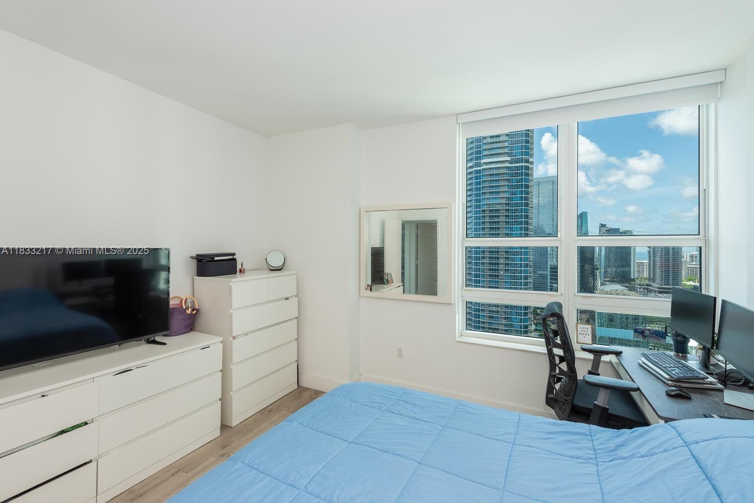 950 Brickell Bay Dr # 3409