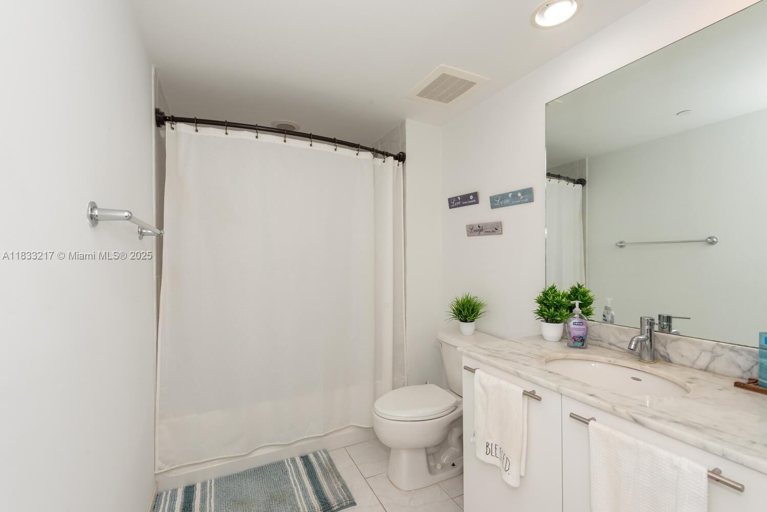 950 Brickell Bay Dr # 3409