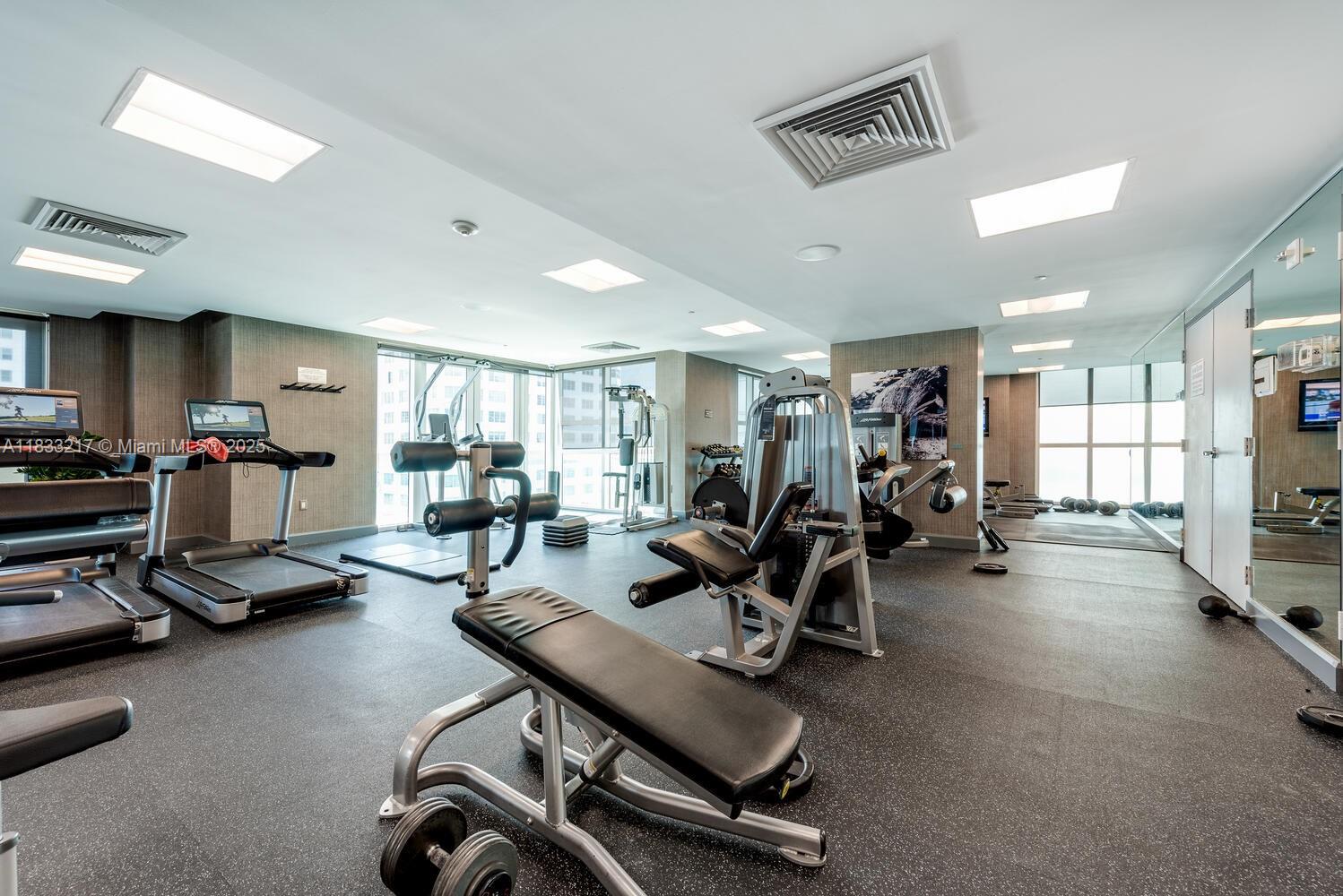 950 Brickell Bay Dr # 3409