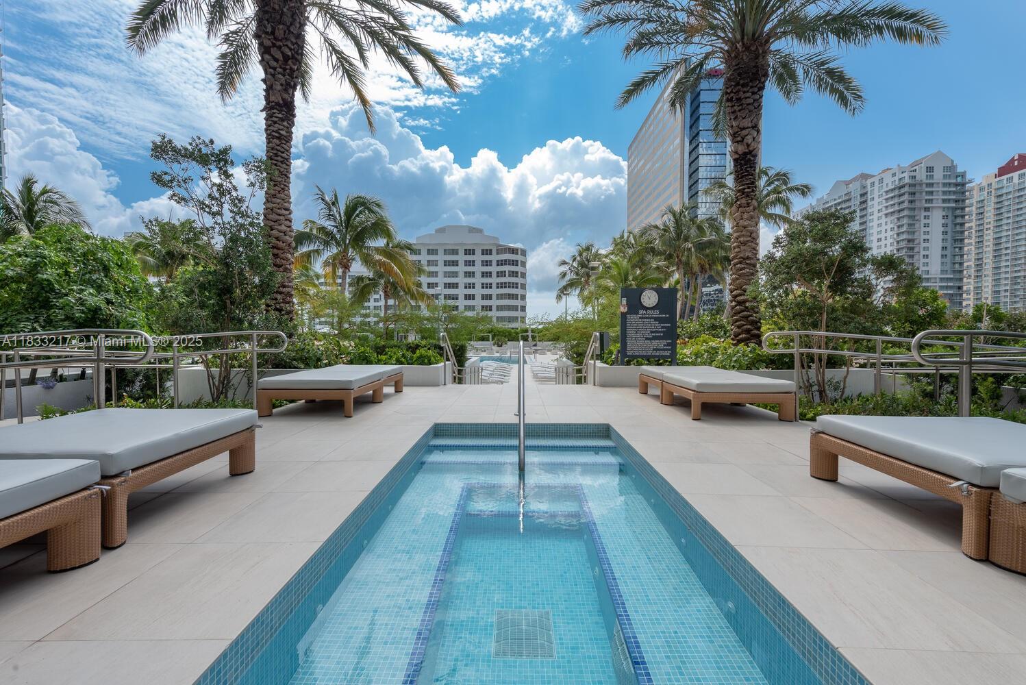 950 Brickell Bay Dr # 3409