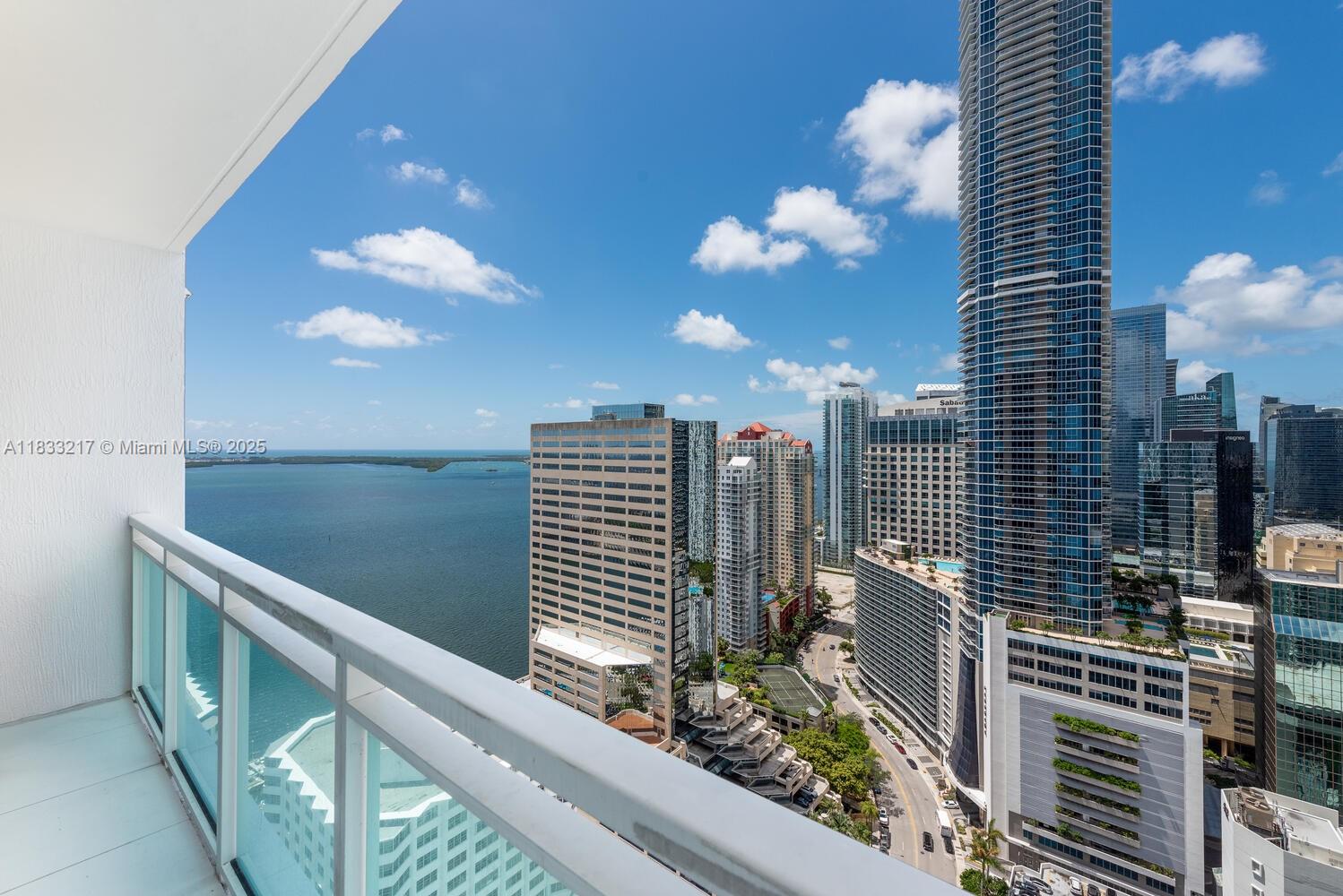 950 Brickell Bay Dr # 3409