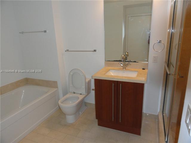 1111 SW 1 AV Unit: 2318-N
