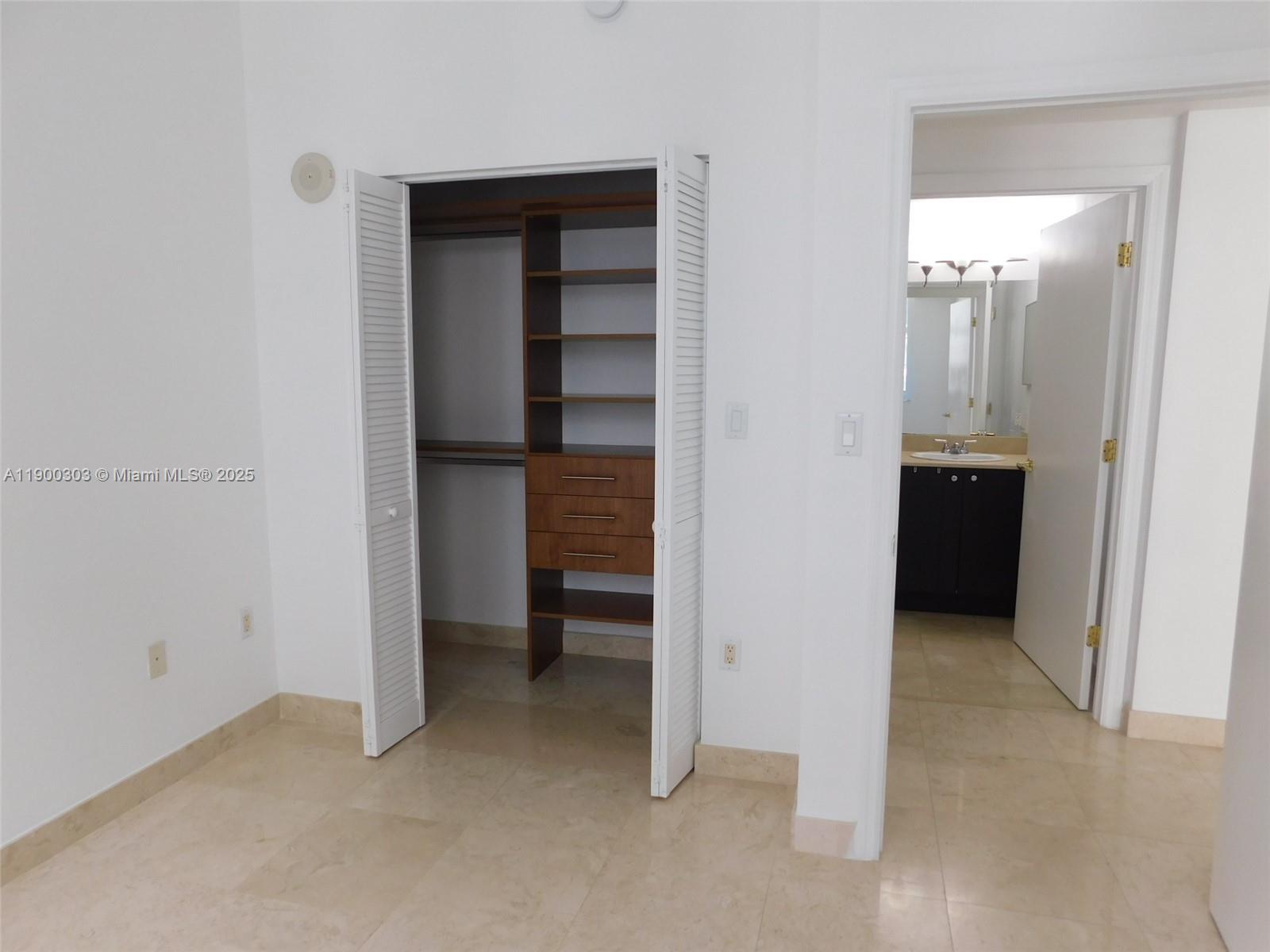 4100 Salzedo St # 810