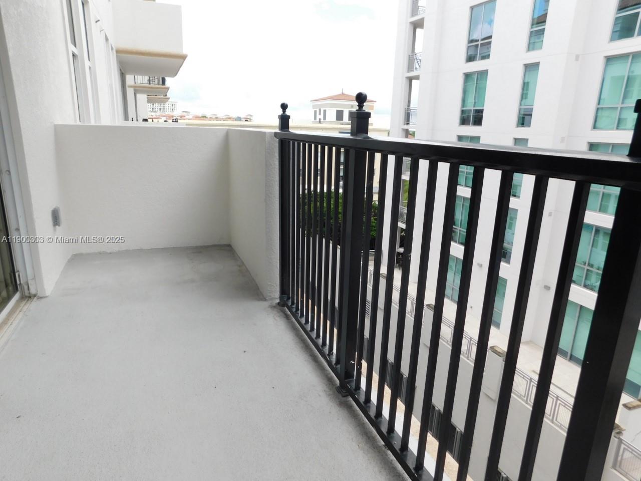 4100 Salzedo St # 810