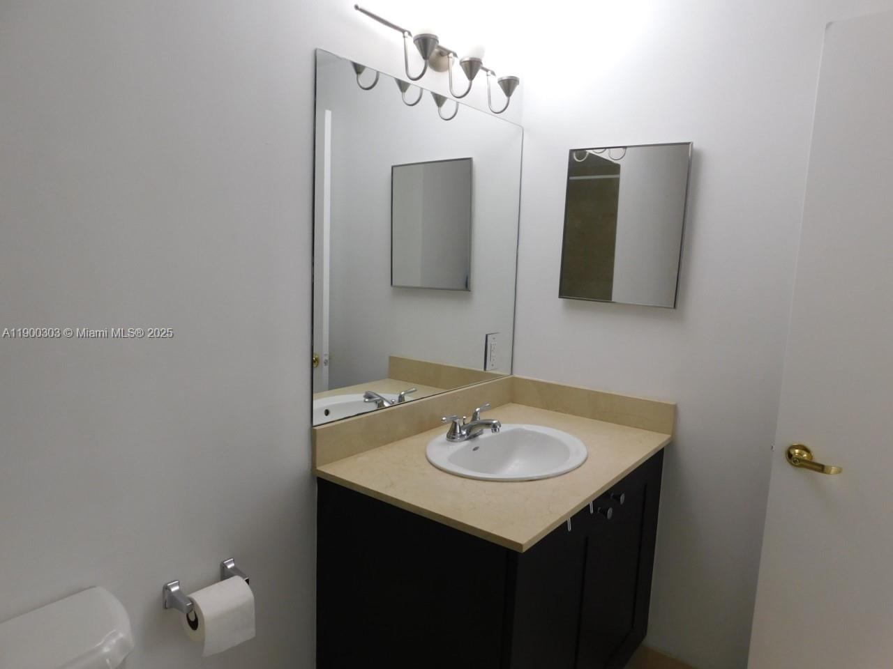 4100 Salzedo St # 810