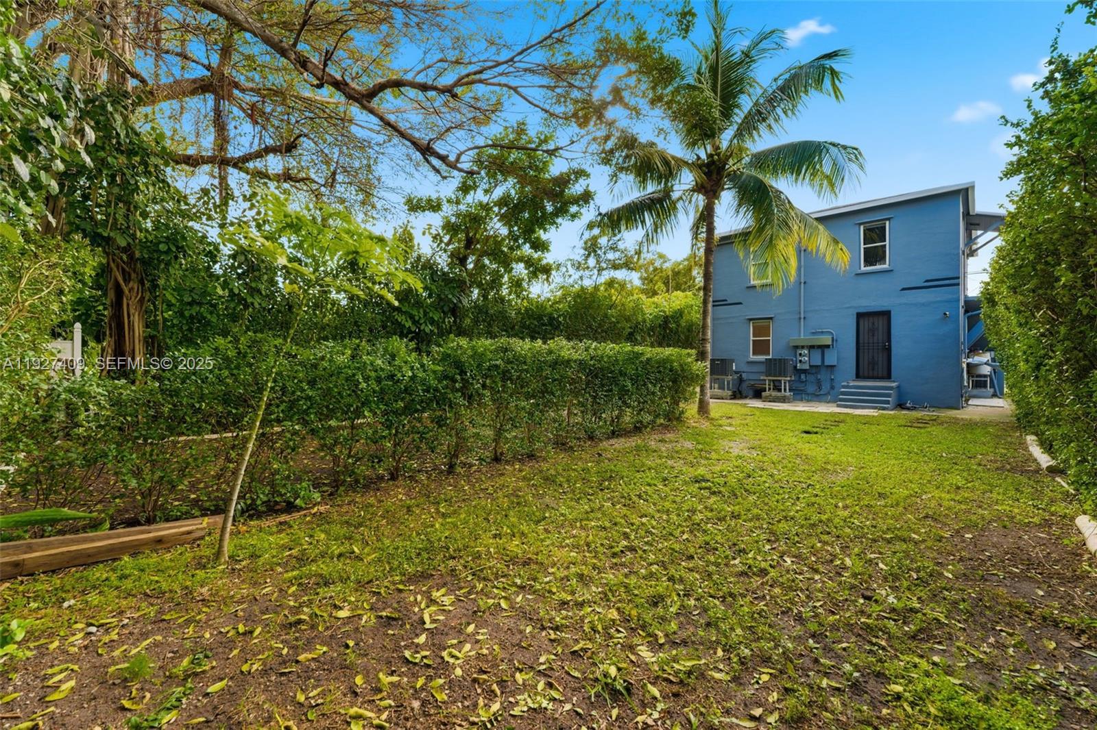 559 NE 68th St # 557