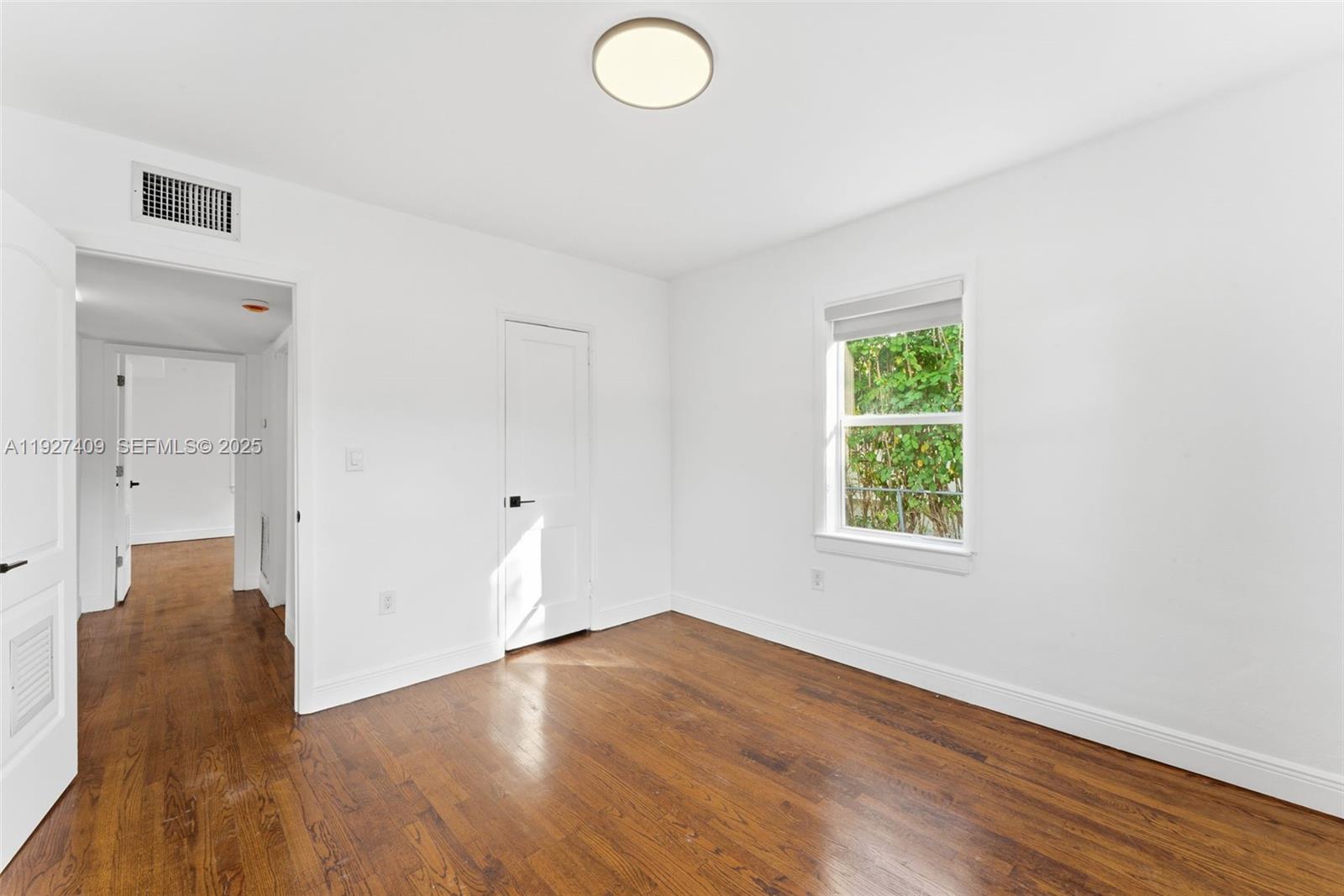 559 NE 68th St # 557