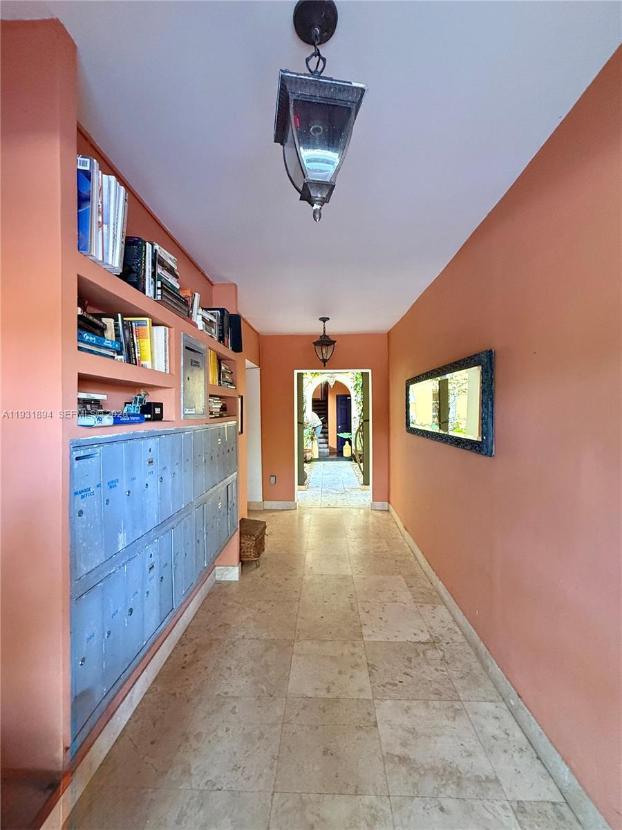 4812 Pine Tree Dr # 103