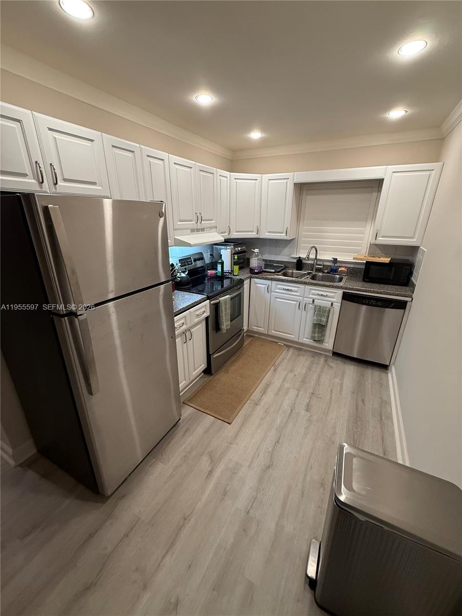 7765 SW 86th St # 112 Unit: F2-112