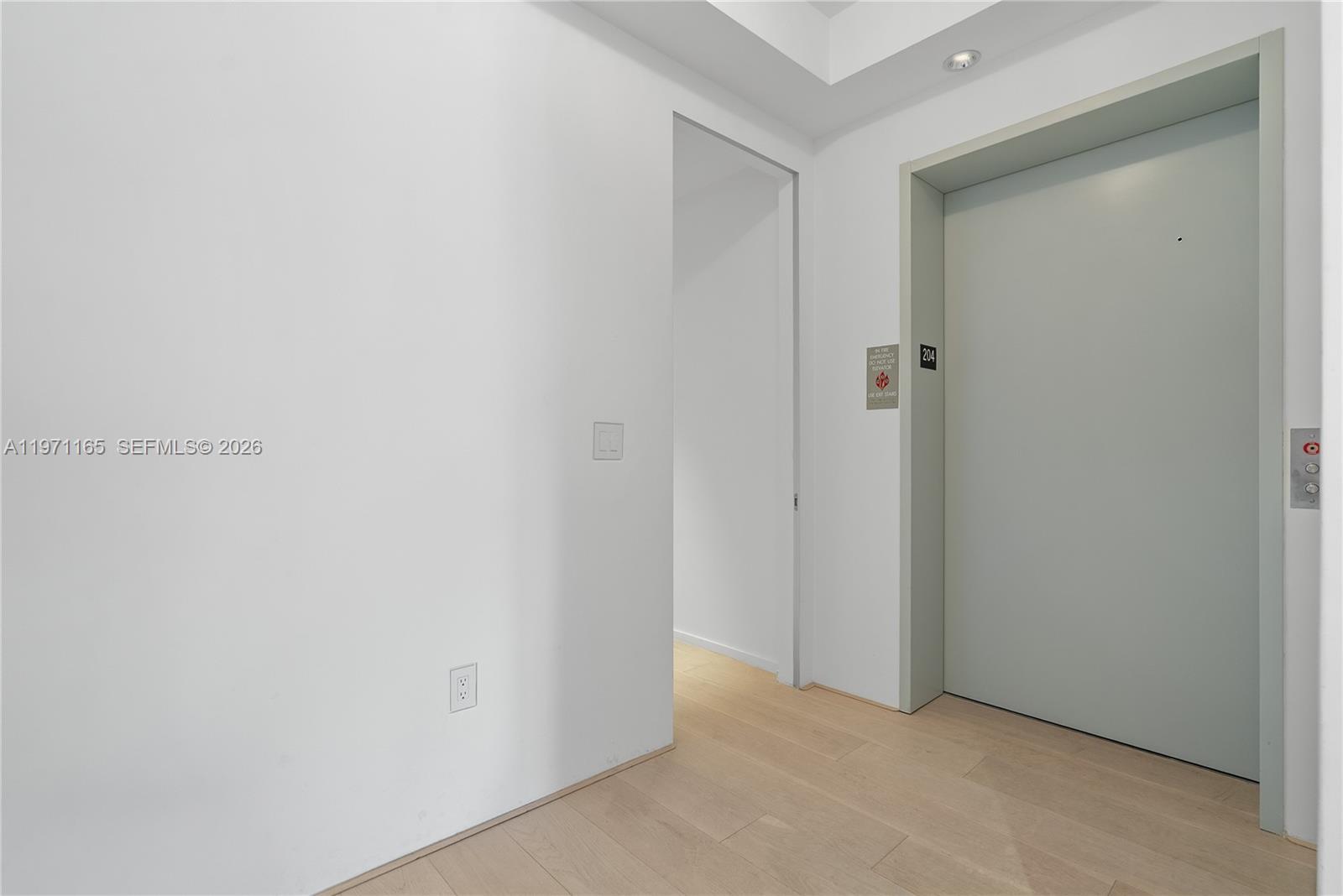 801 S Pointe Dr # 204