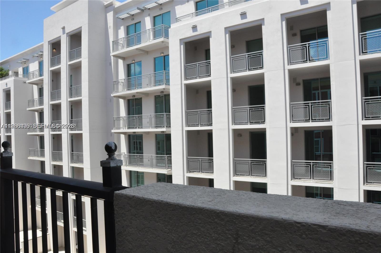 4100 Salzedo St # 806