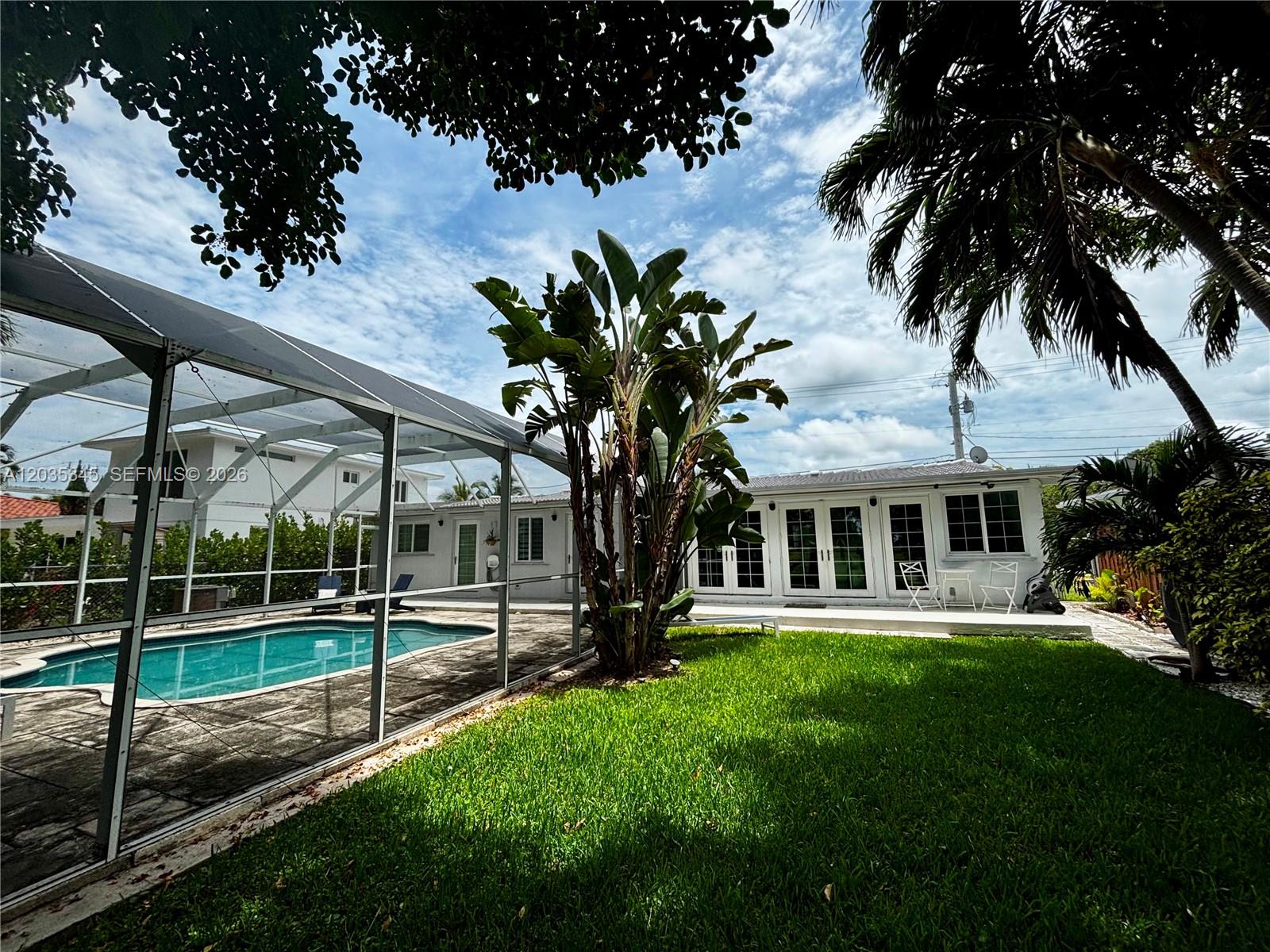 745 S Shore Dr