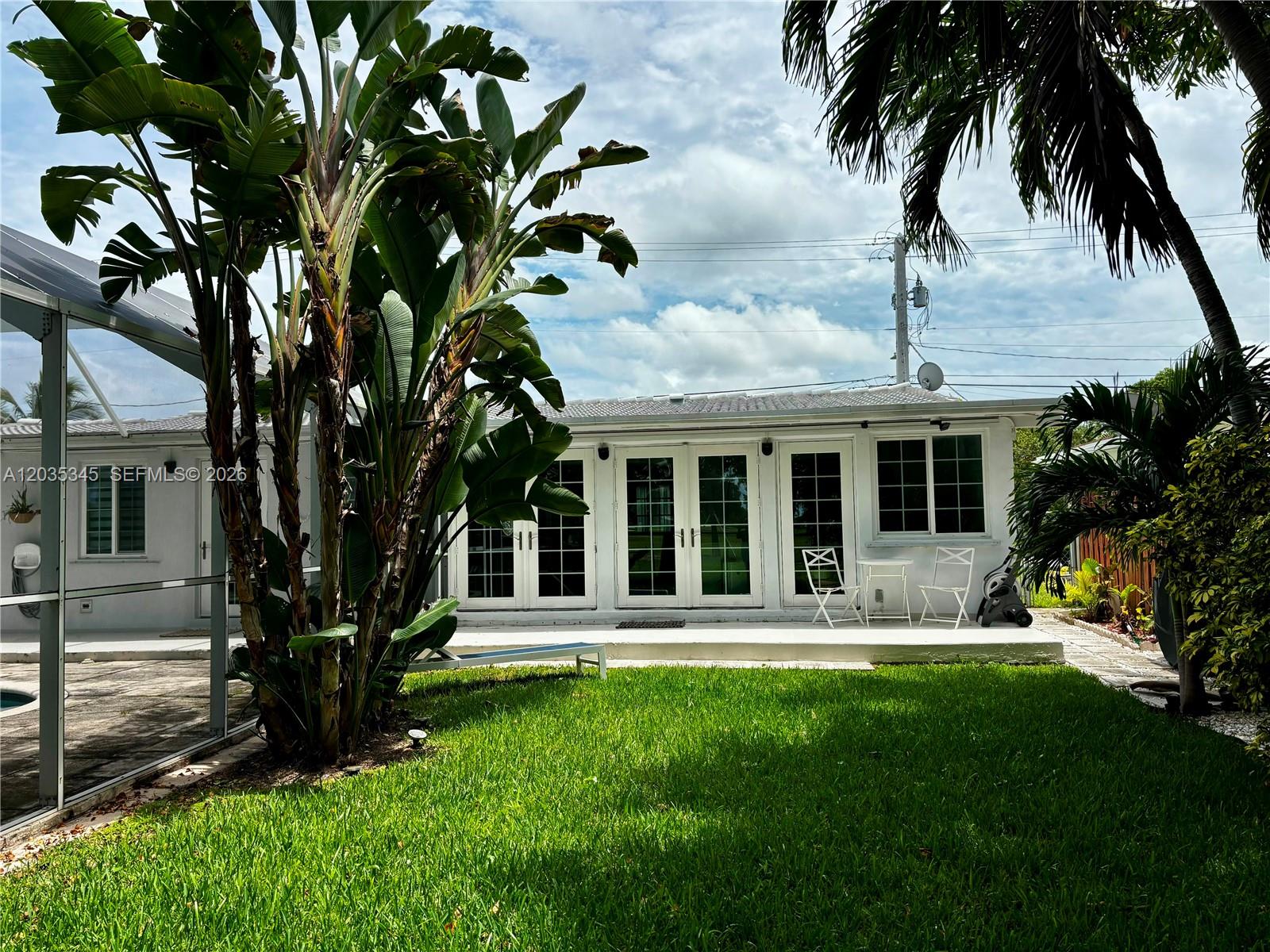 745 S Shore Dr