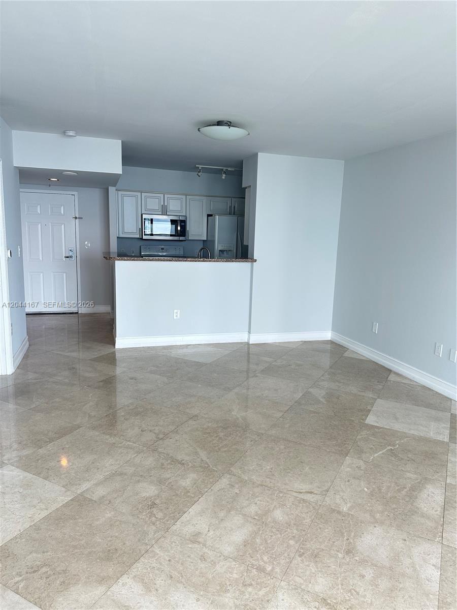 1155 Brickell Bay Dr # 3107