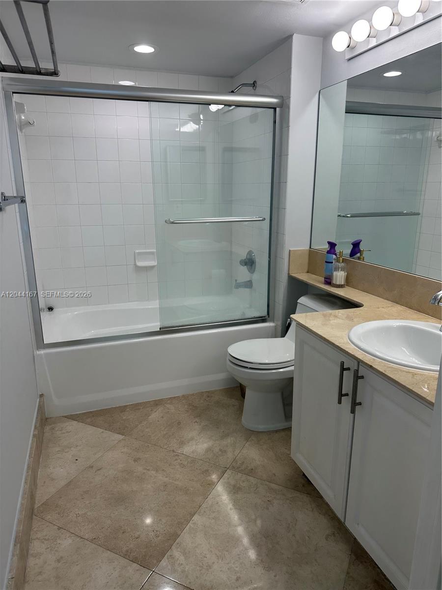 1155 Brickell Bay Dr # 3107