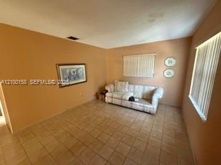 3404 SW 14th St
