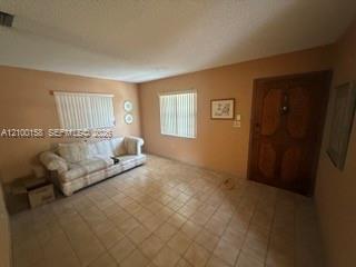 3404 SW 14th St