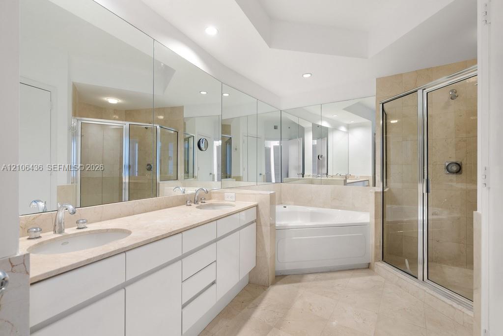 808 Brickell Key Dr # 2102