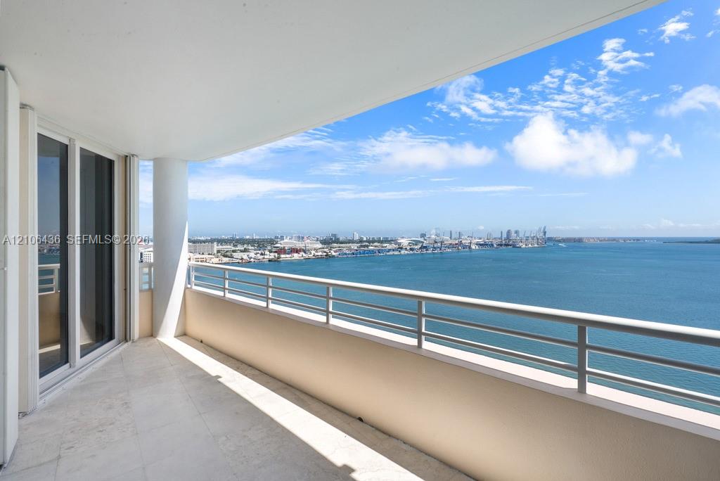 808 Brickell Key Dr # 2102