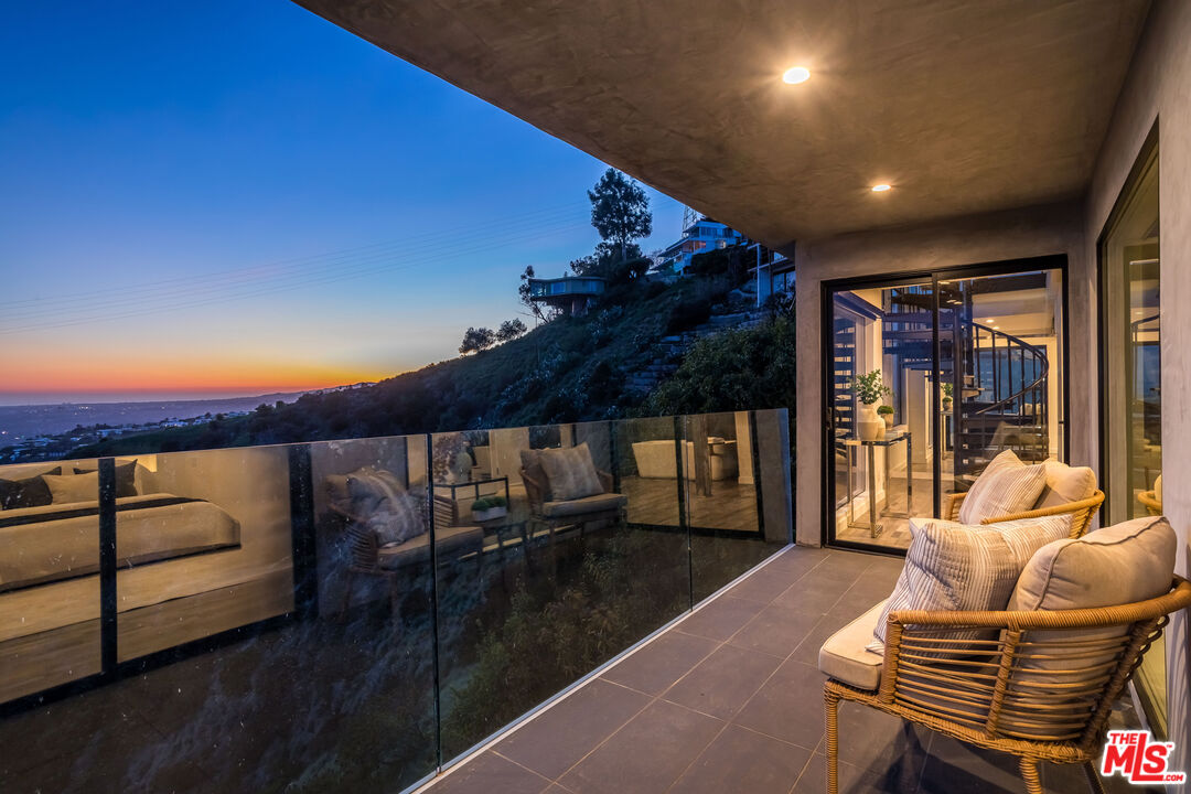 8506 Magnolia Dr