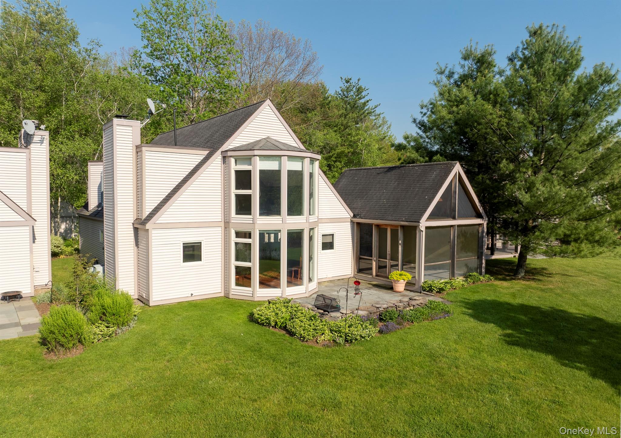 279 Arcadia Drive