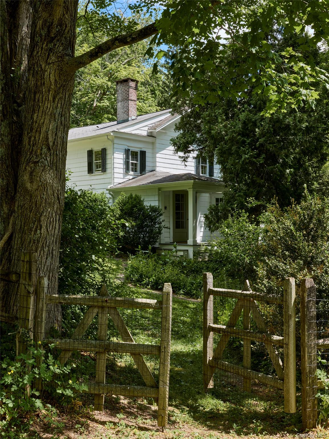 2498 Salt Point Turnpike