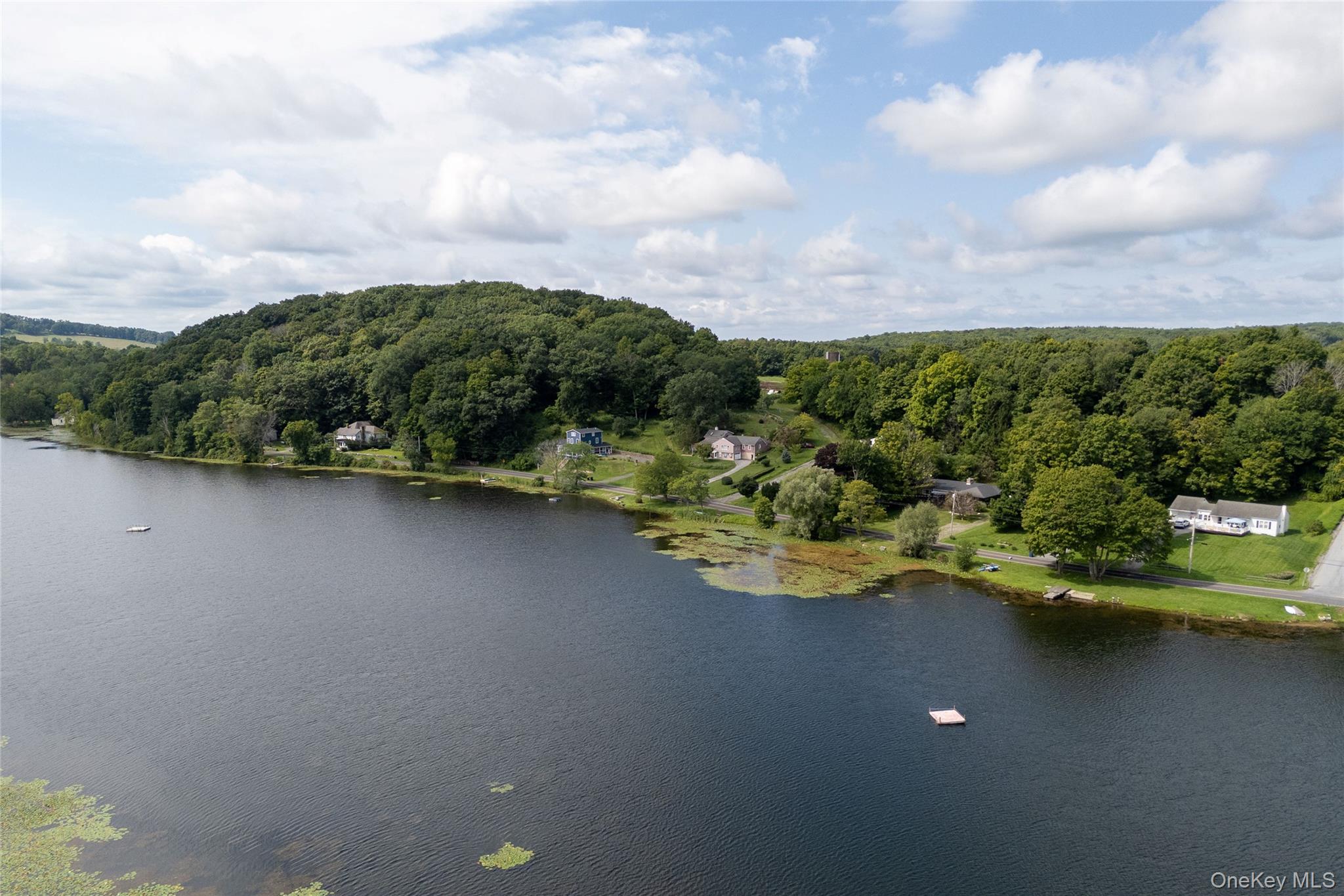 119 W Hunns Lake Road