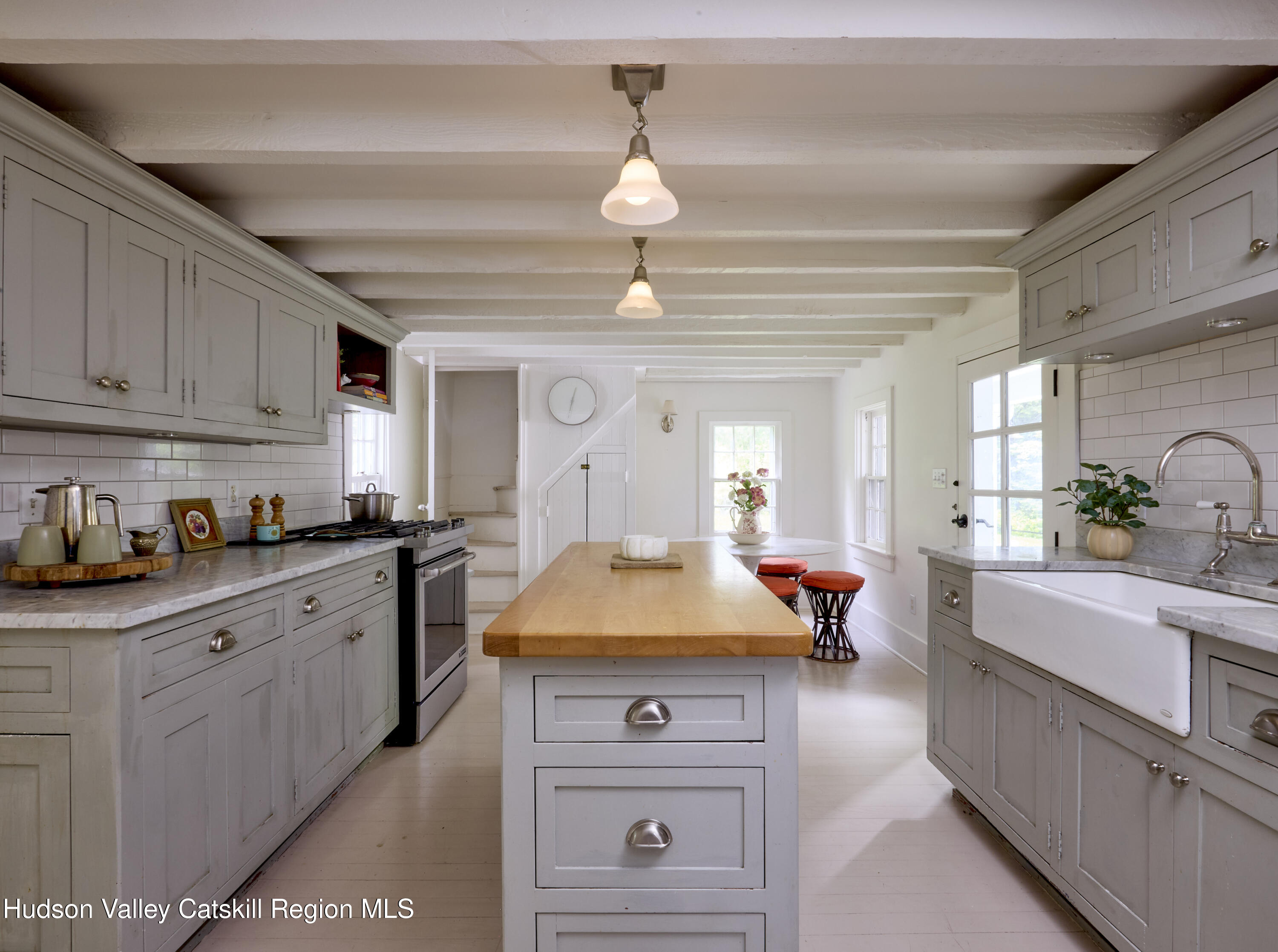 2498 Salt Point Turnpike