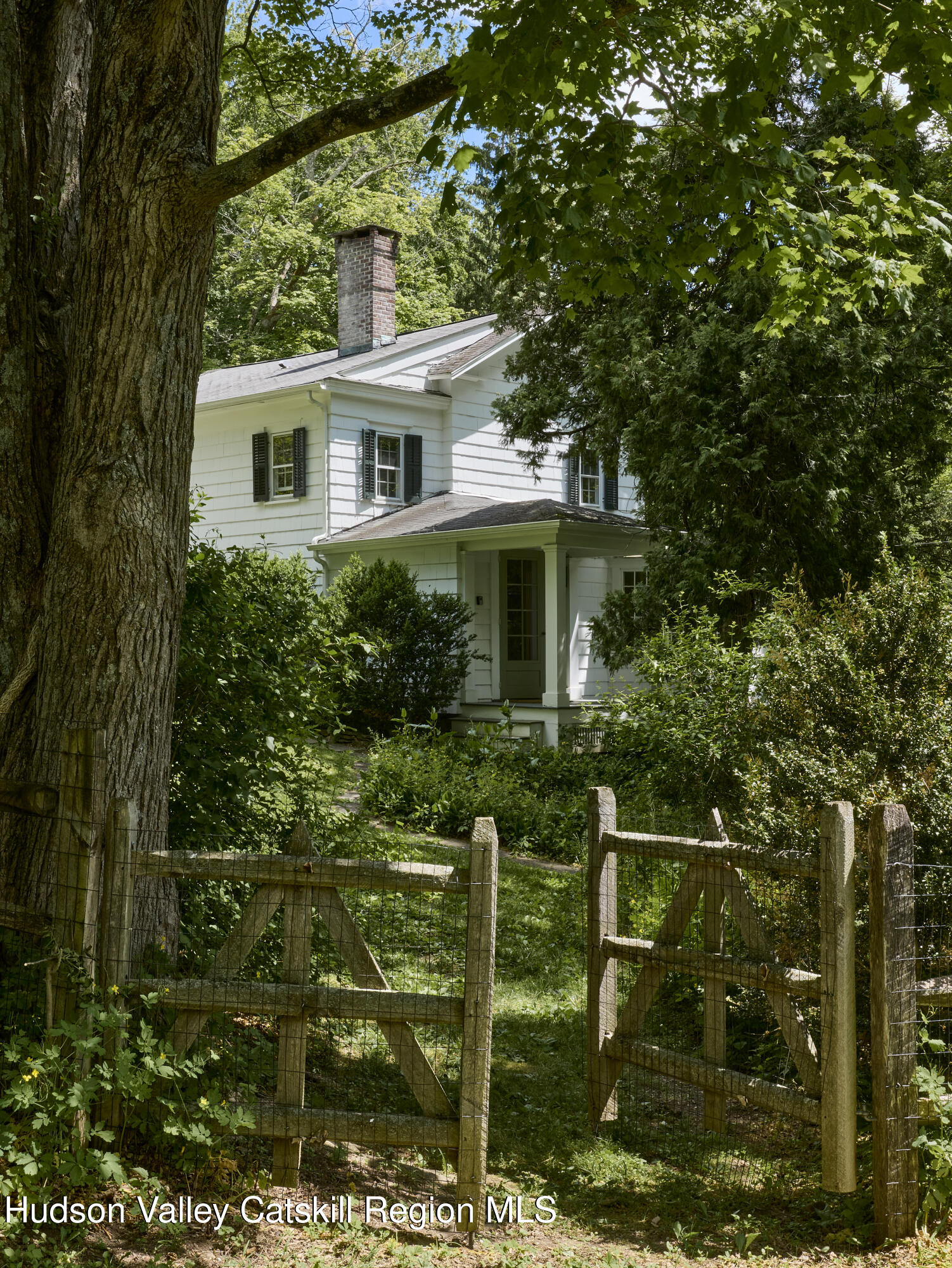 2498 Salt Point Turnpike