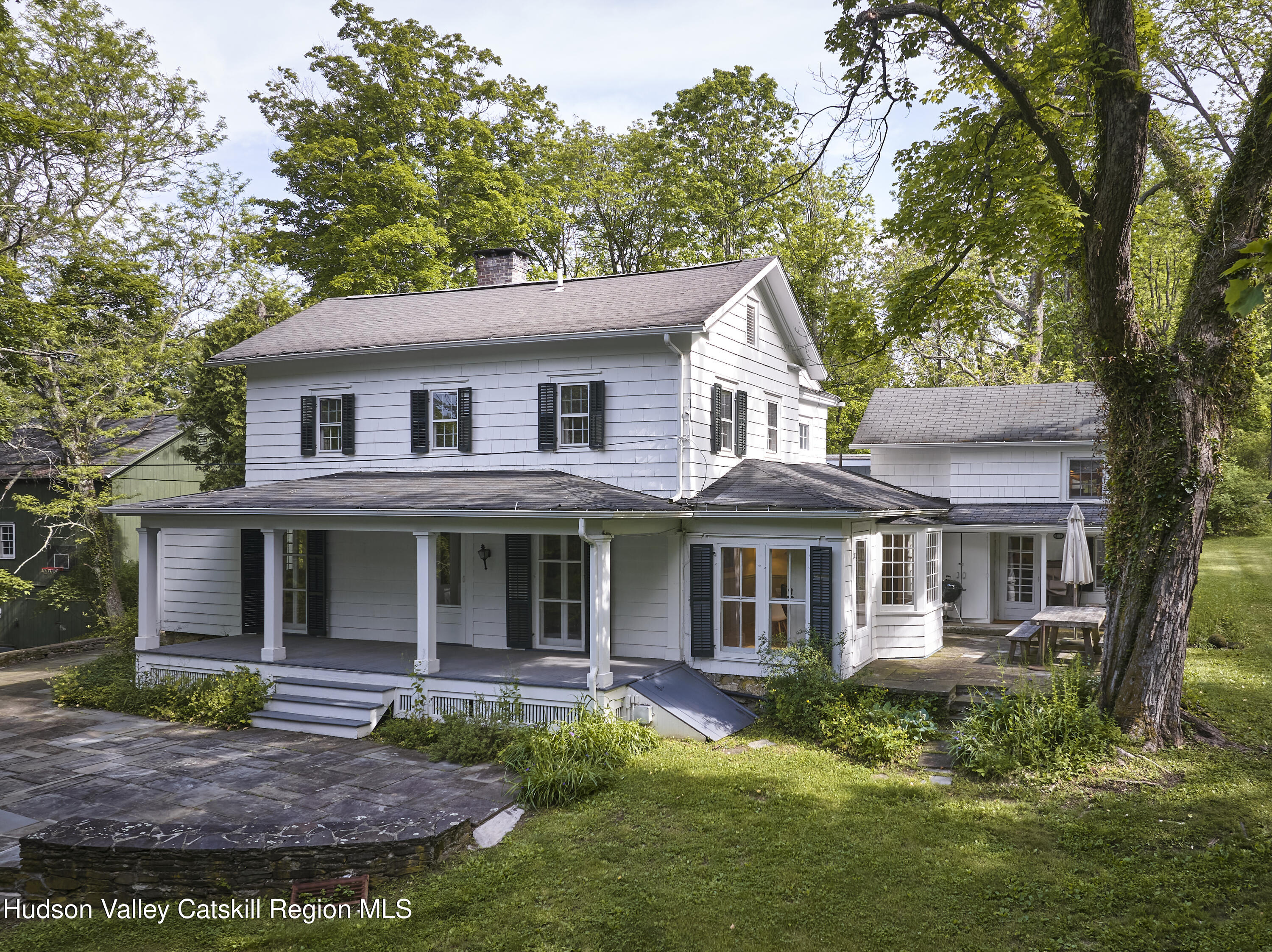 2498 Salt Point Turnpike