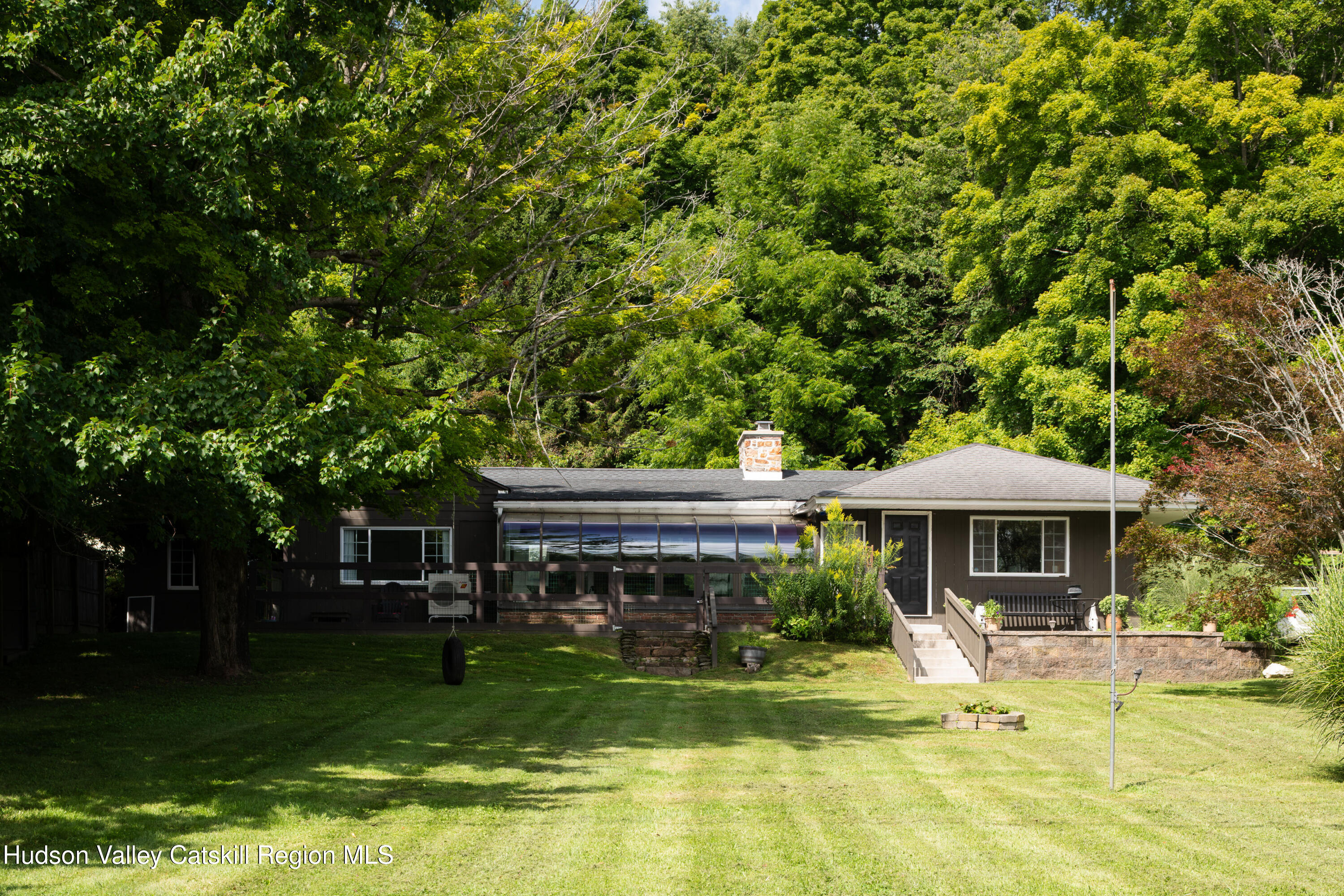 119 W Hunns Lake Road